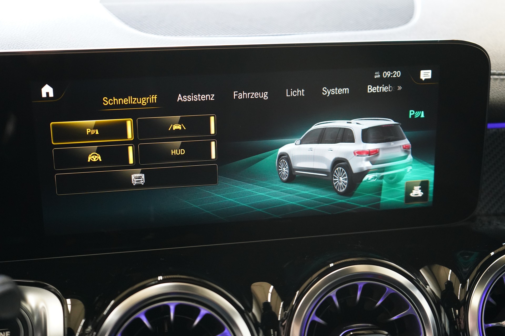 MERCEDES-BENZ GLB 35 AMG 4Matic 8G-Tronic-image-20