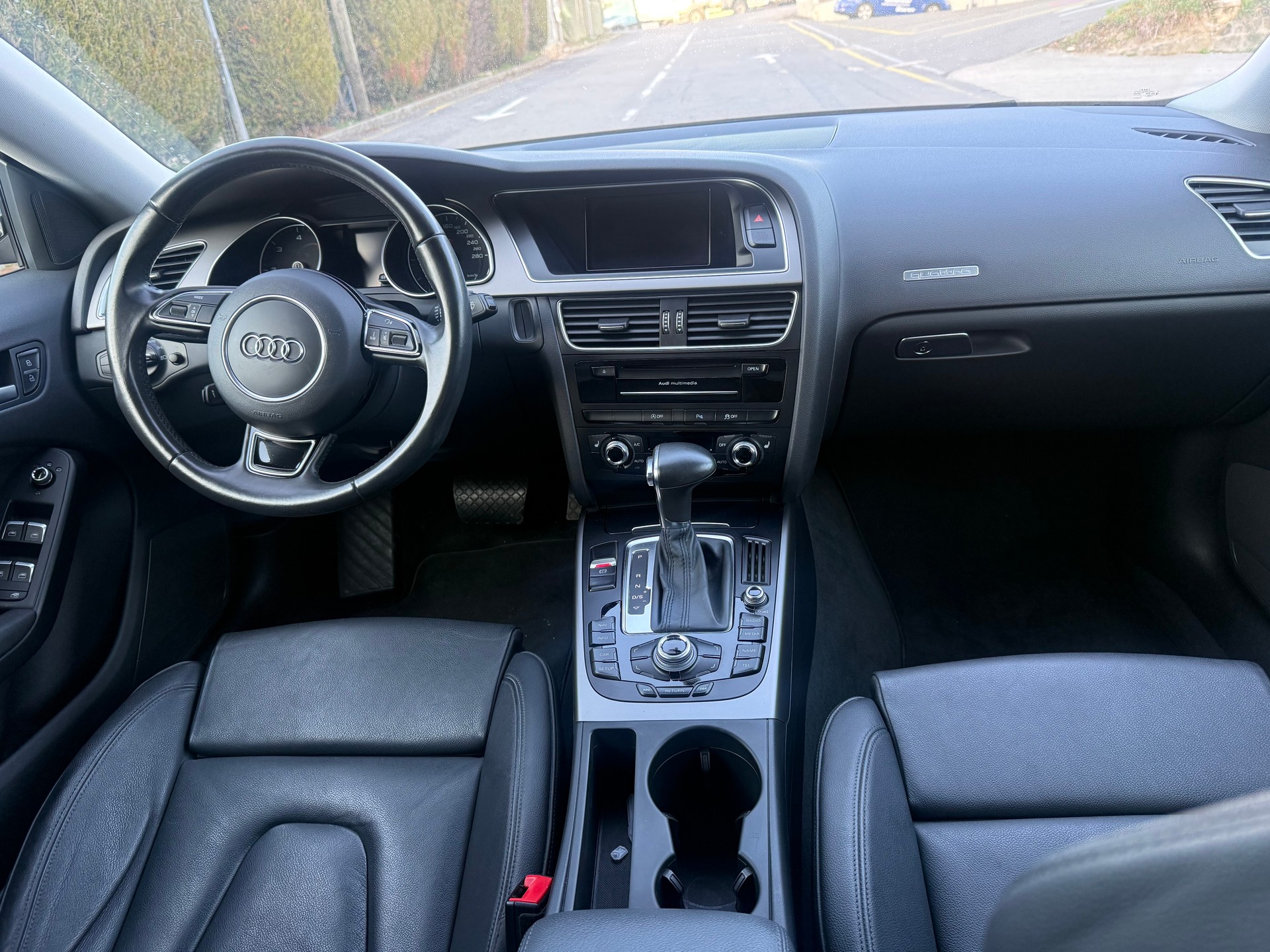 AUDI A5 Sportback 2.0 TDI quattro S-tronic-image-9