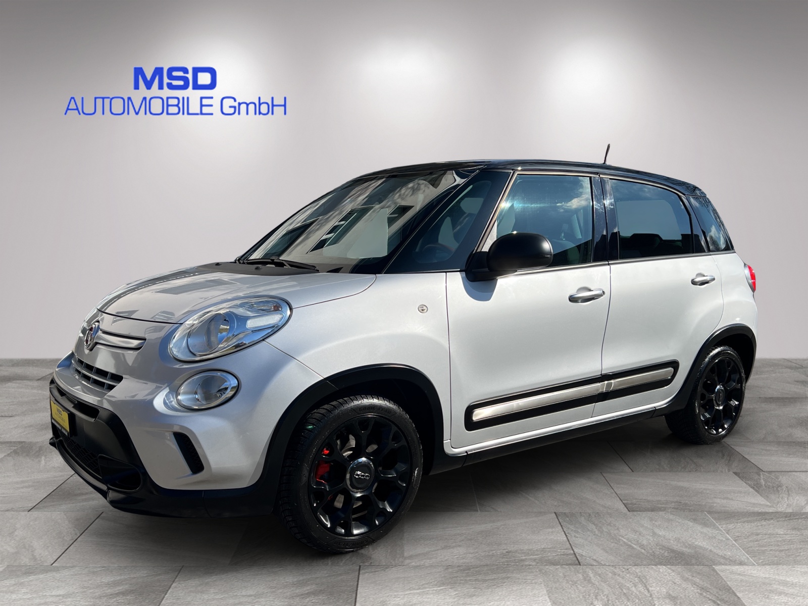 FIAT 500L 1.6 JTD Trekking Line-image-1