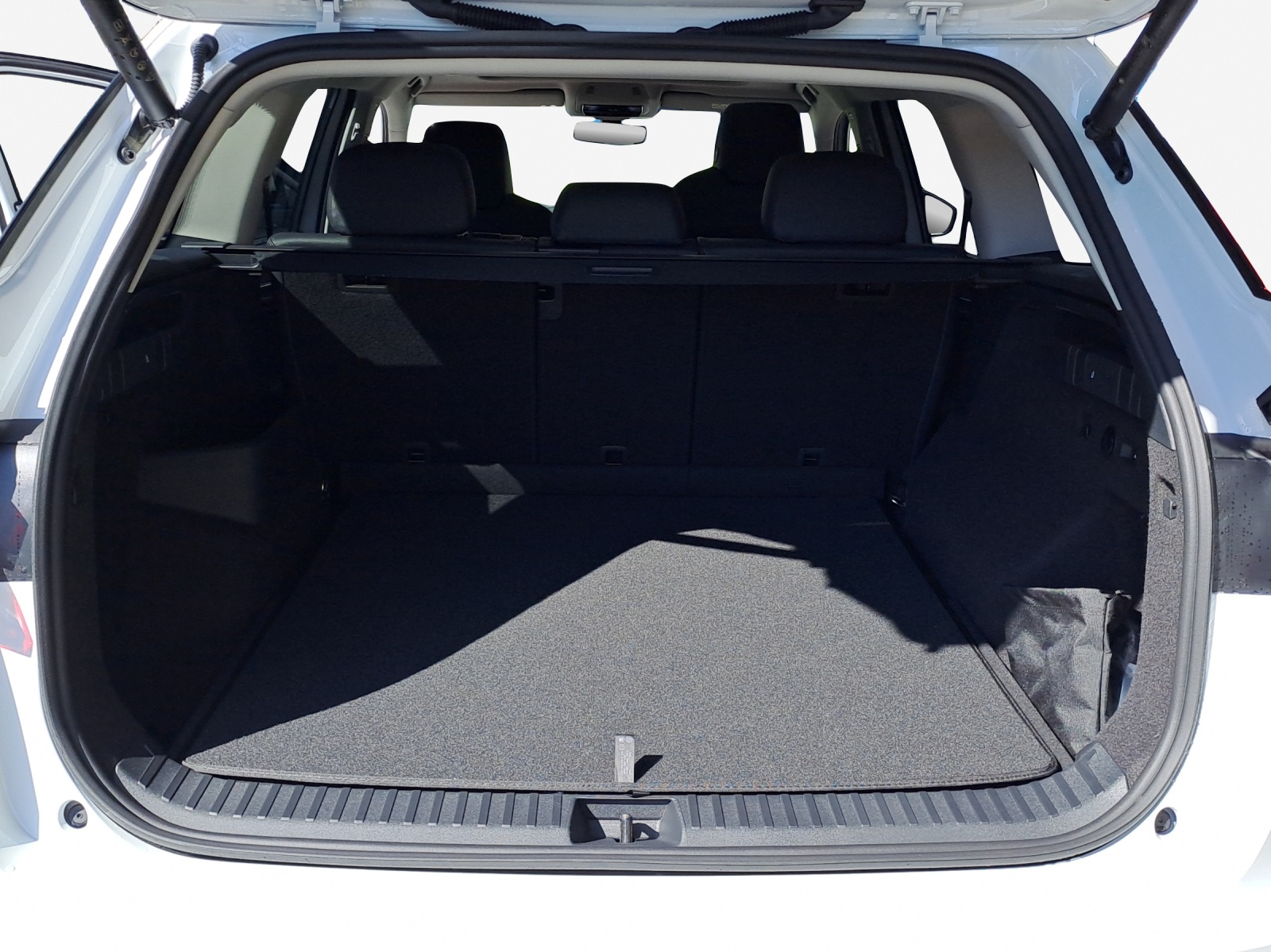 SKODA Kodiaq 2.0 TDI Selection 4x4-image-12