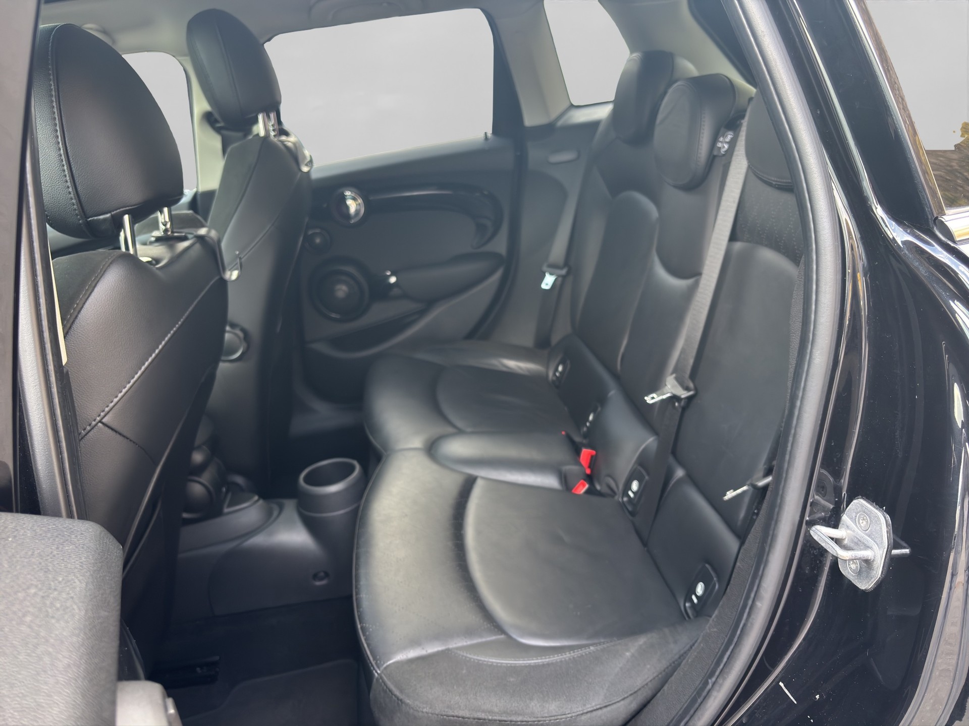MINI Cooper SD Steptronic-image-6