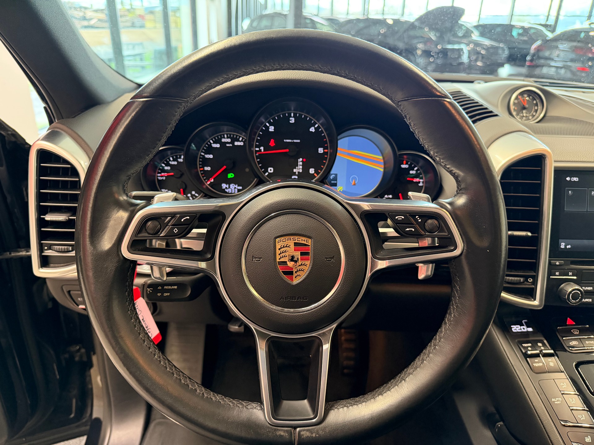 PORSCHE Cayenne Diesel Platinum Edition-image-13
