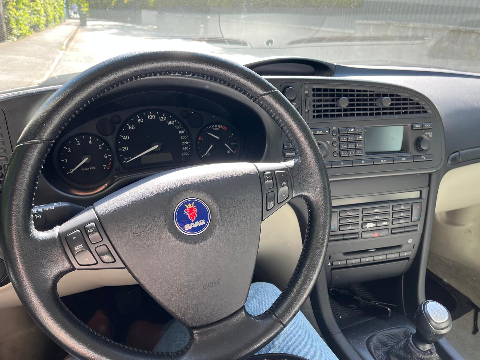 SAAB 9-3 2.0t Linear-image-6