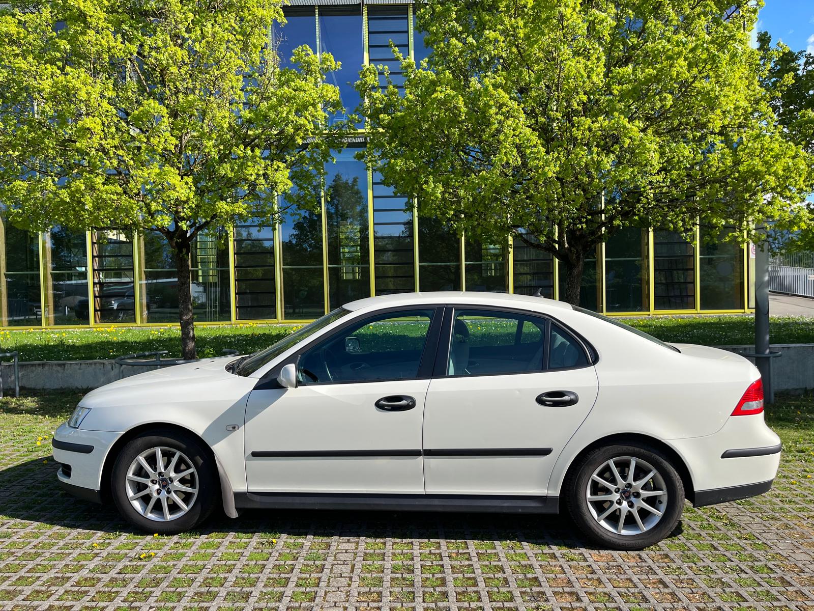 SAAB 9-3 2.0t Linear-image-2