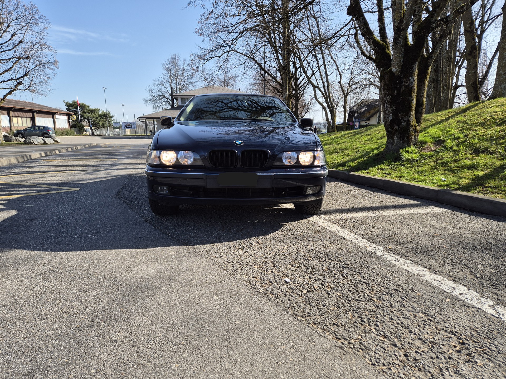 BMW 535i-image-1