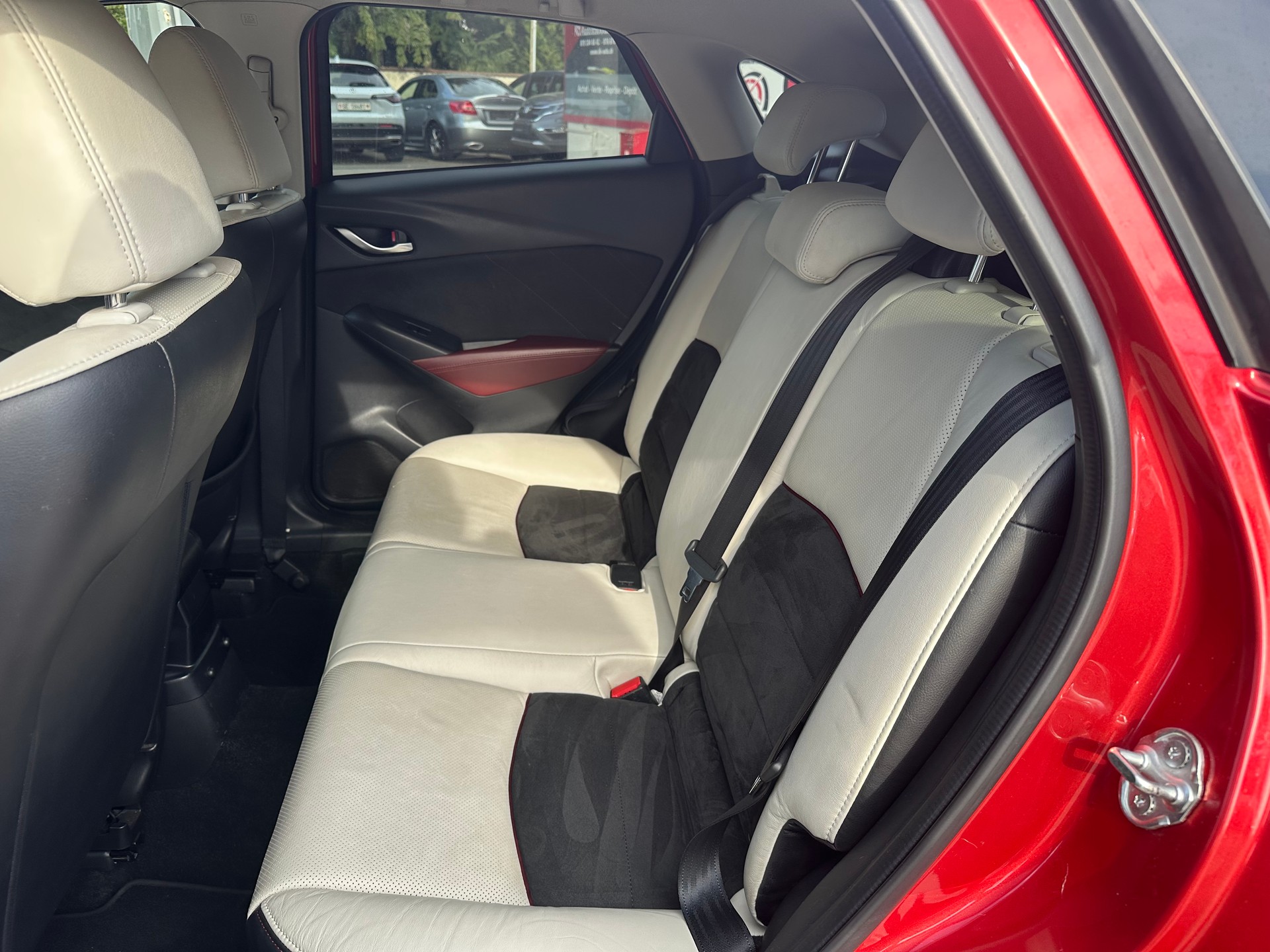 MAZDA CX-3 2.0 Revolution AWD Skyactiv Drive-image-11
