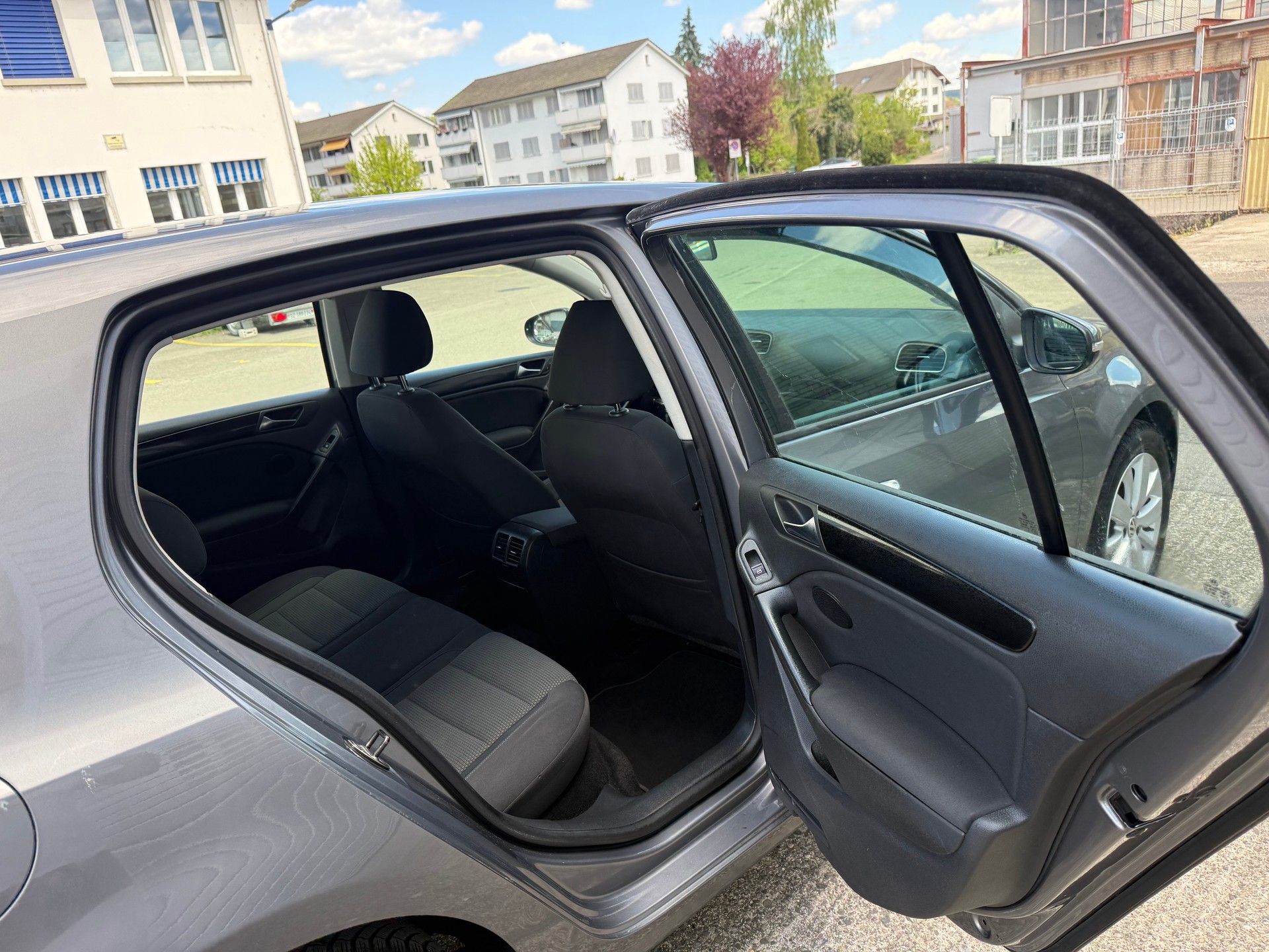 VW Golf 1.4 TSI Highline-image-6
