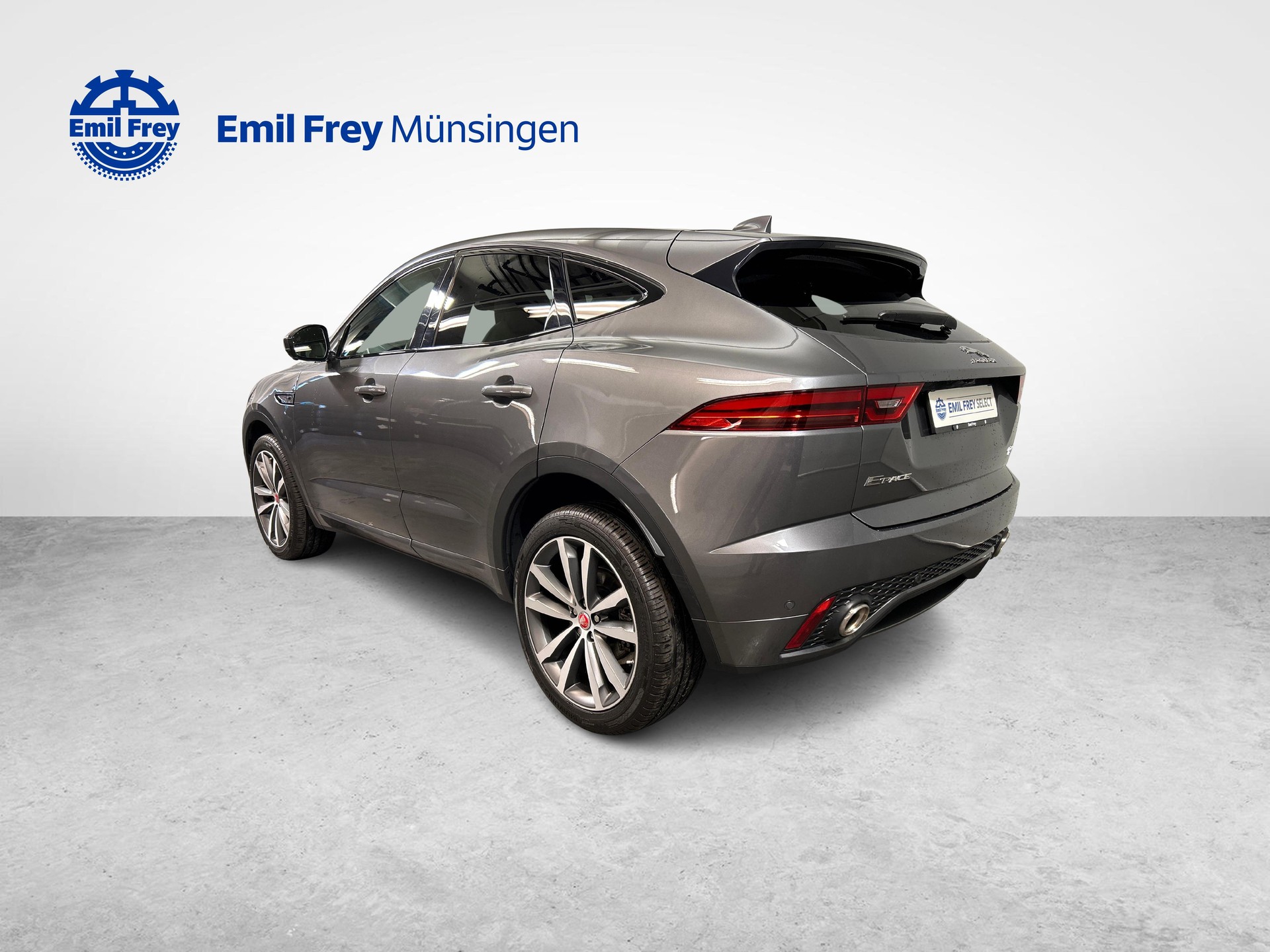 JAGUAR E-Pace 2.0 T 200 R-Dynamic S AWD-image-9