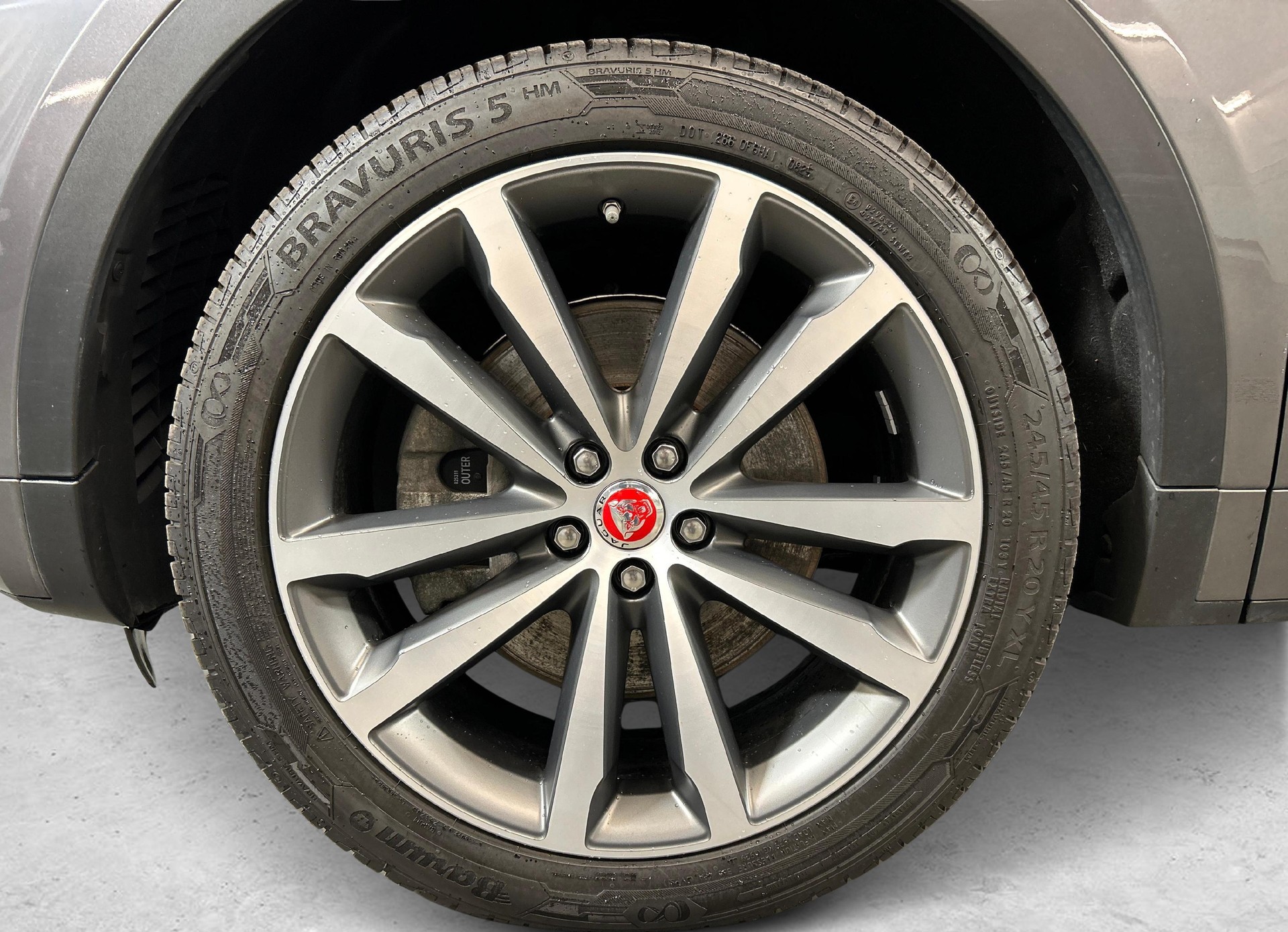 JAGUAR E-Pace 2.0 T 200 R-Dynamic S AWD-image-10