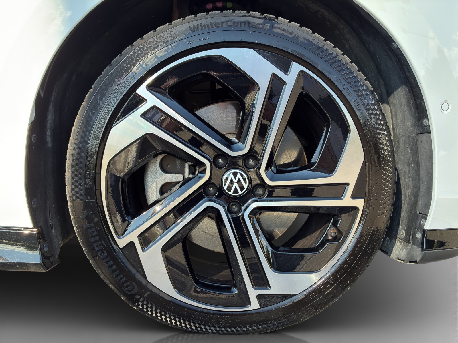 VW ID.7 Tourer GTX 86 kWh GTX 4 Motion-image-16