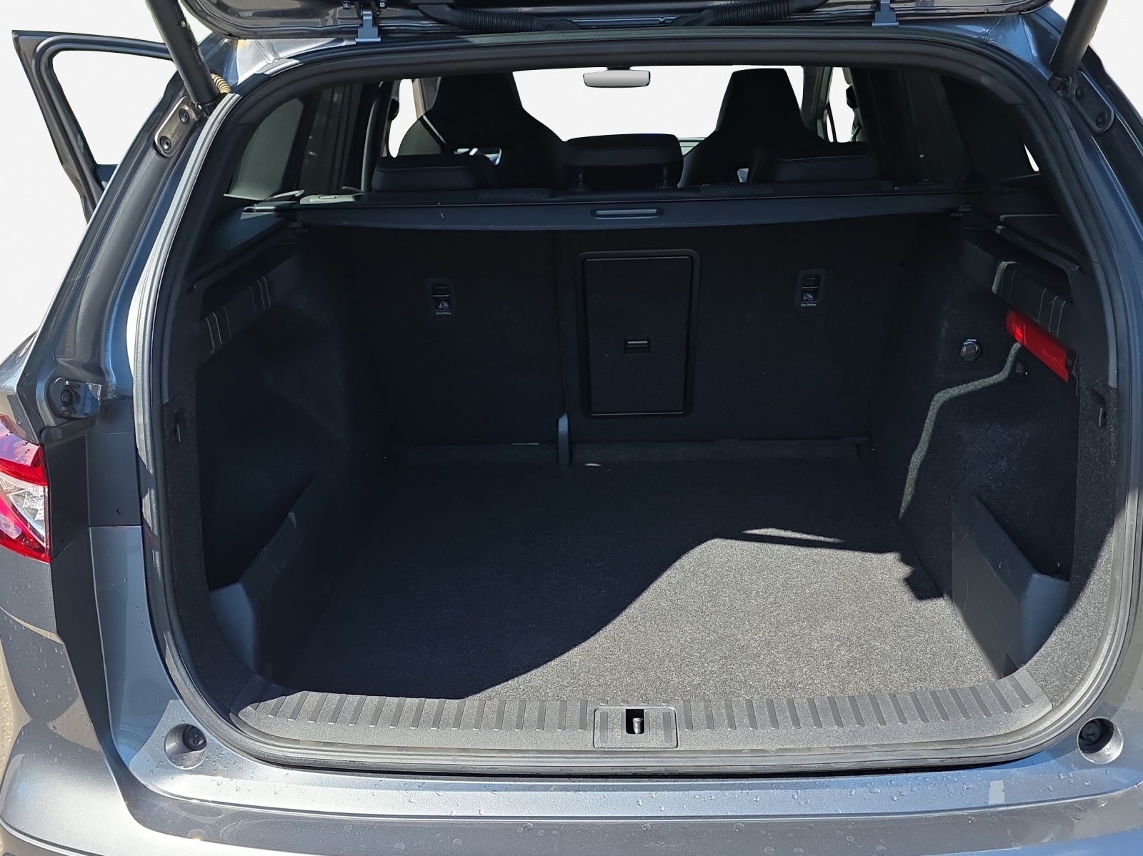 SKODA Enyaq iV 80x SportLine-image-13