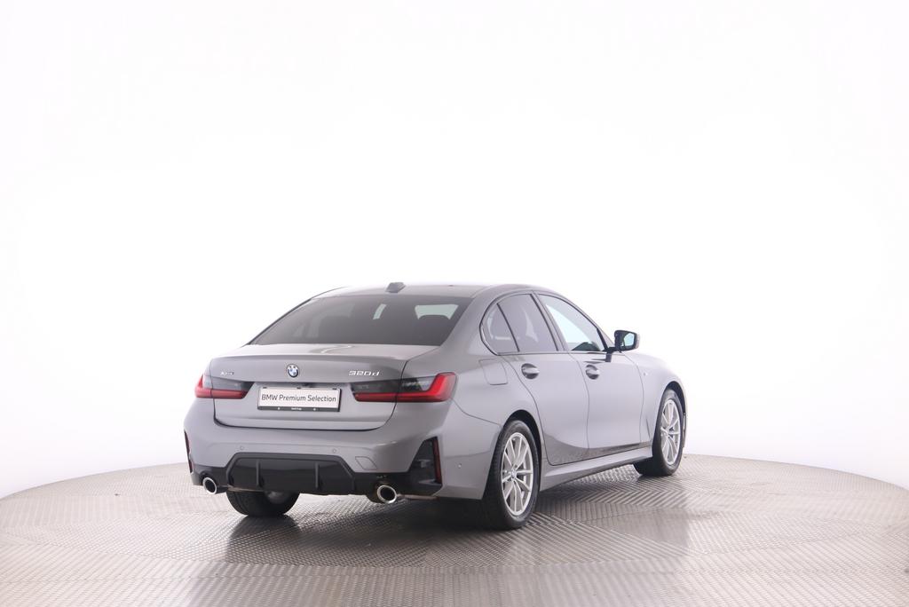 BMW 320d xDrive-image-1