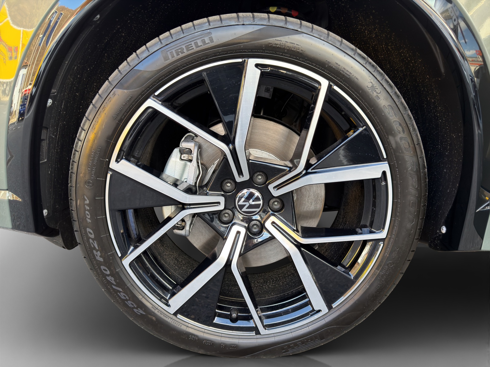 VW Tiguan 2.0 TDI SCR R-Line United 4Motion DSG-image-15