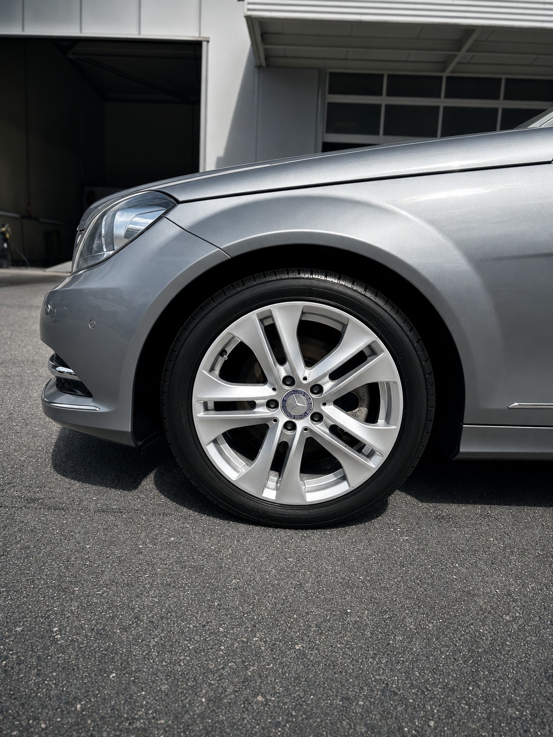MERCEDES-BENZ C 200 BlueEF Avantgarde-image-3