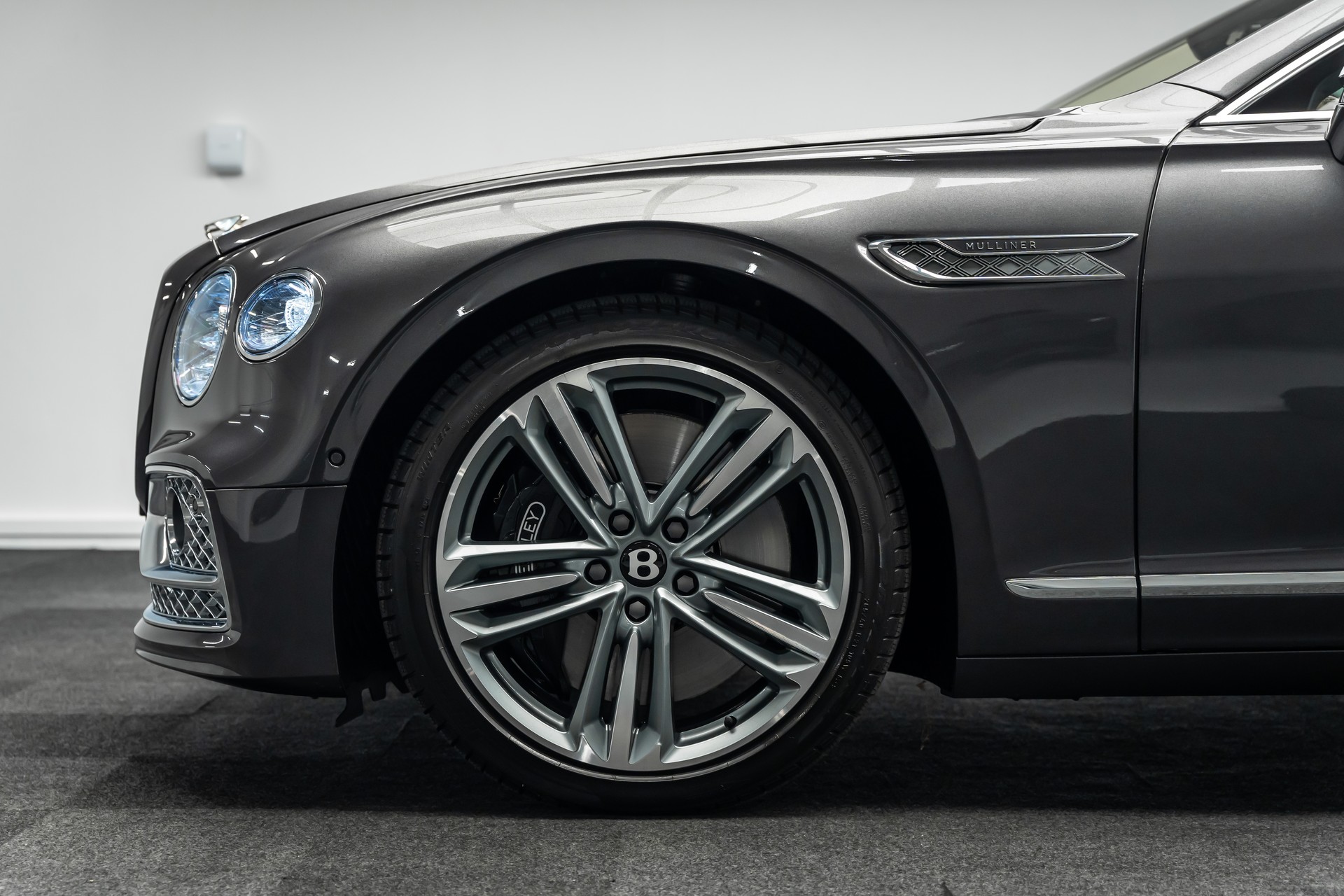 BENTLEY * FLYING SPUR * MULLINER EDELAUSFÜHRUNG * LEASING AB 1320.- *-showroom-element-1