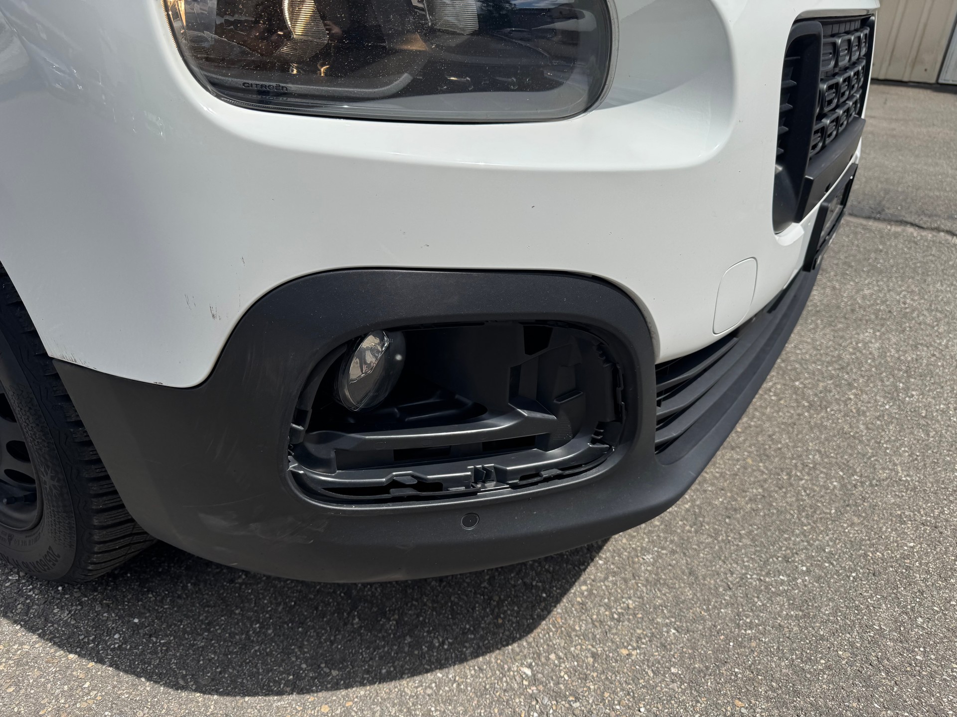 CITROEN Berlingo XL 1.5 BlueHDi Feel EAT8-image-8