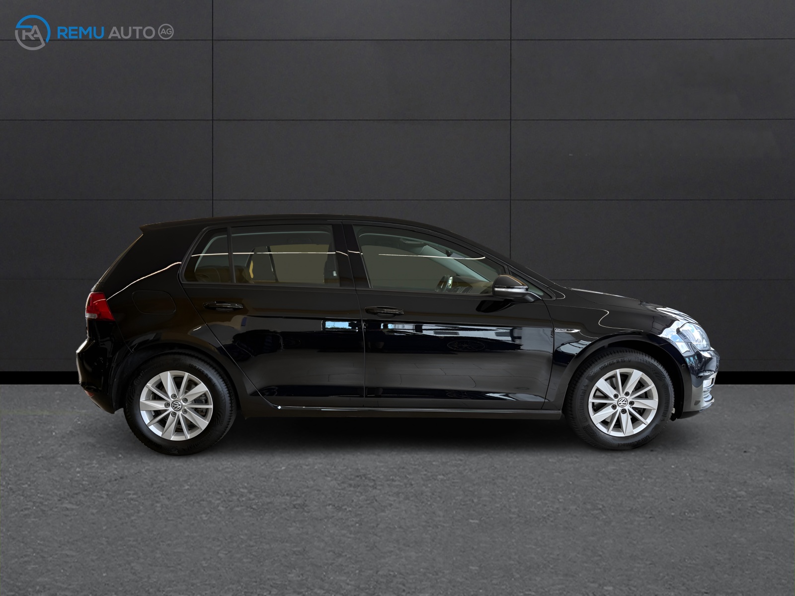 VW Golf 1.4 TSI Lounge DSG-showroom-element-1