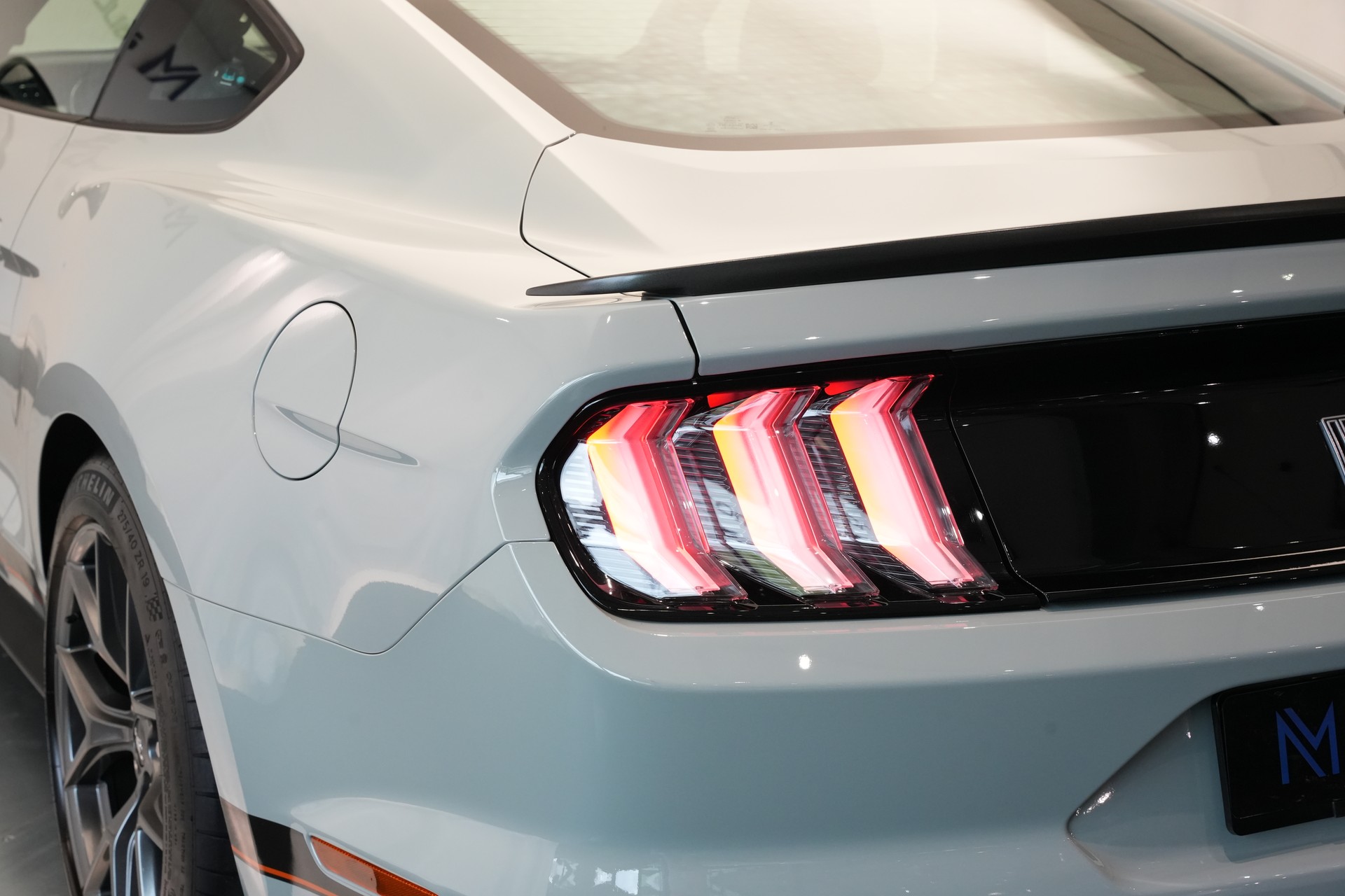 FORD Mustang Fastback 5.0 V8 Mach 1 Automat-image-46