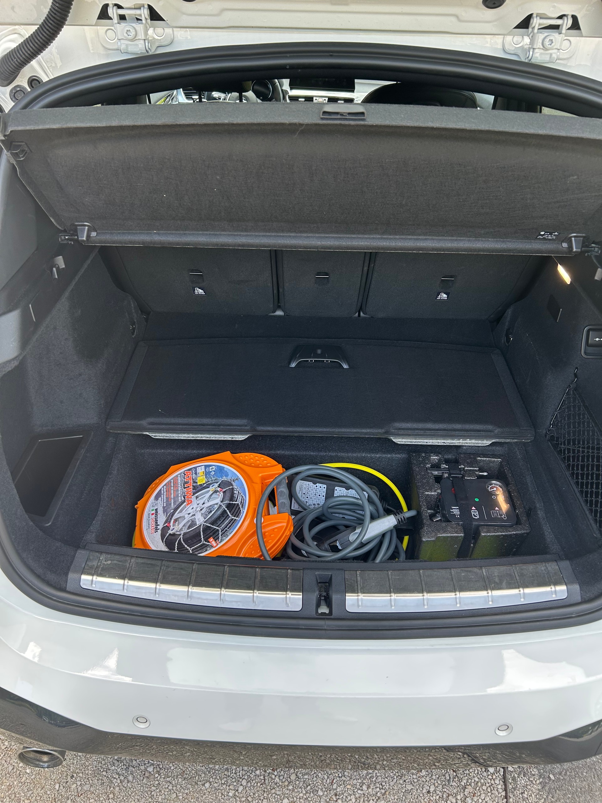 BMW 25e xDrive-image-12