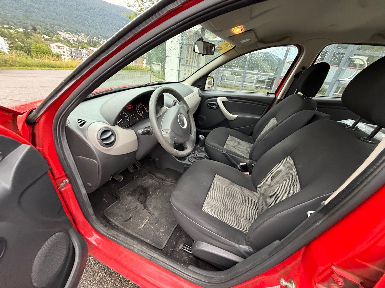 DACIA Sandero 1.2 Ambiance-image-12