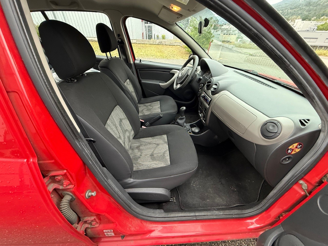DACIA Sandero 1.2 Ambiance-image-9
