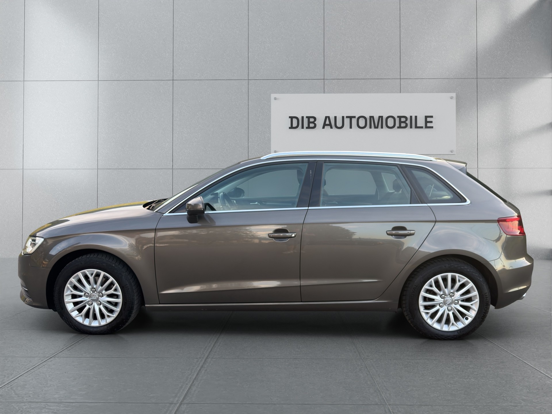 AUDI A3 Sportback 2.0 TDI Ambiente S-tronic*150 PS*TOP ZUSTAND*NUR 61000 KM*-image-16