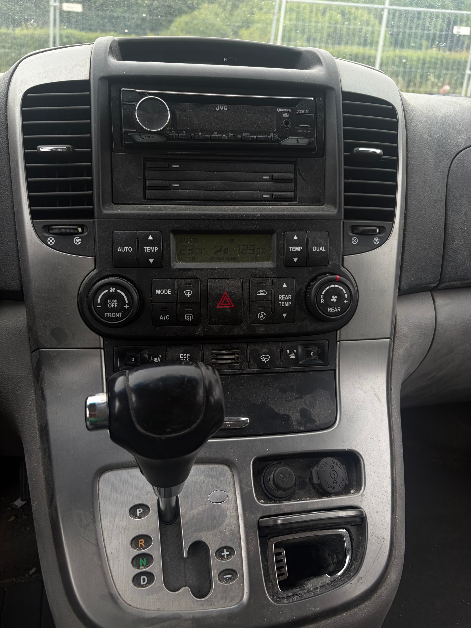 KIA Carnival 2.9 CRDi Trend-image-7