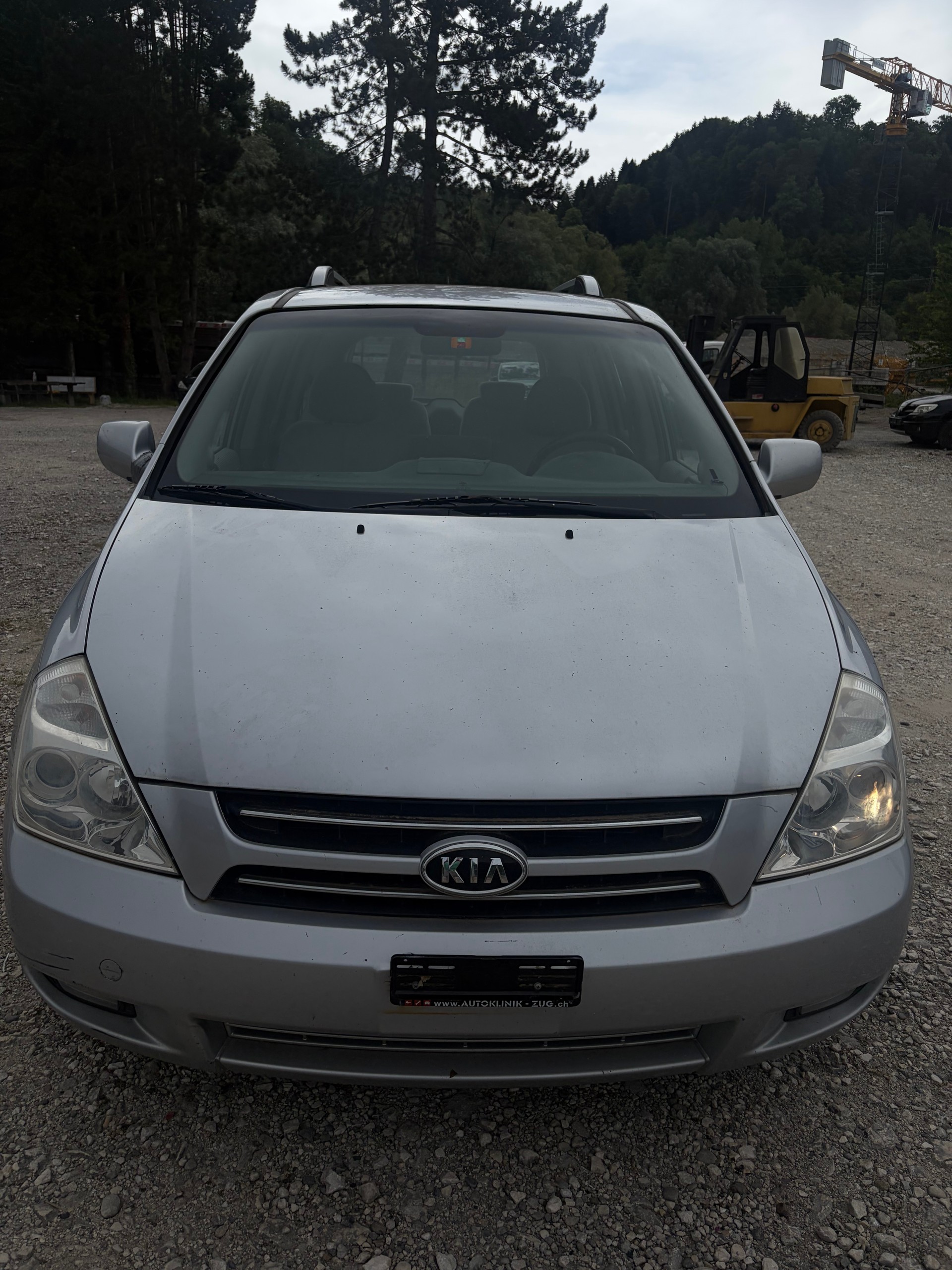 KIA Carnival 2.9 CRDi Trend-image-0