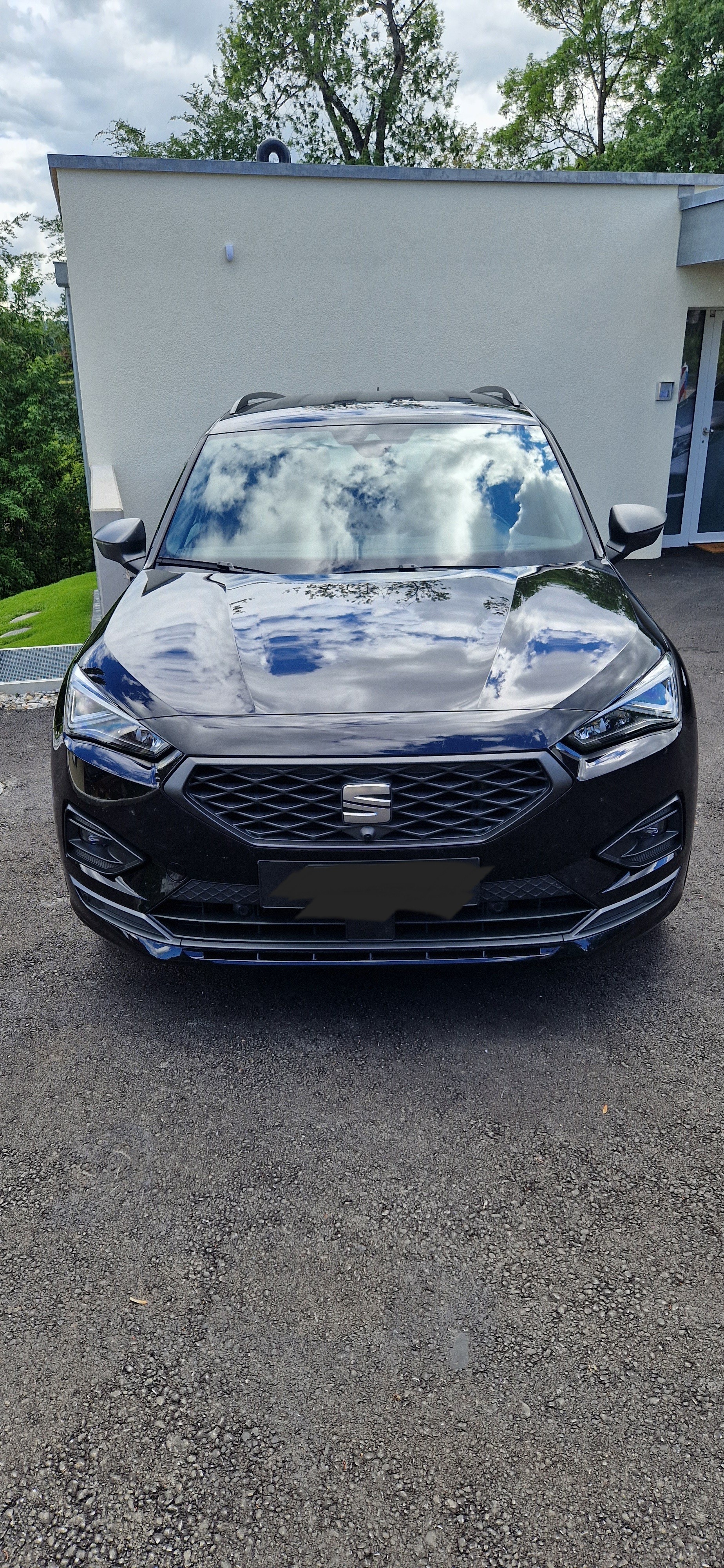 SEAT 2.0 TSI Hola FR 4Drive DSG-image-1
