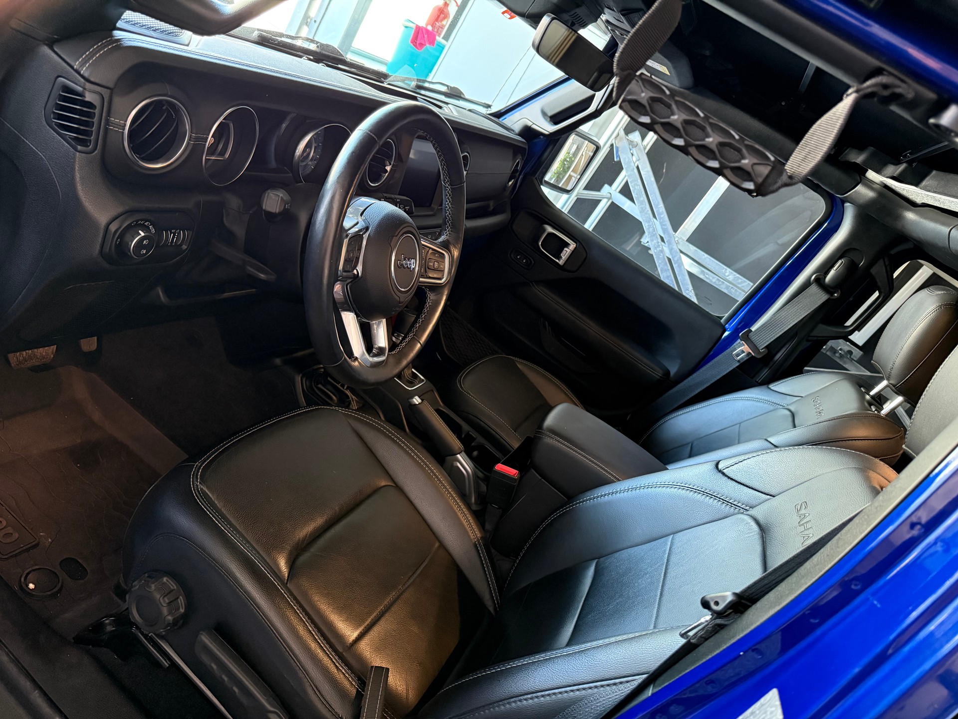 JEEP Wrangler 2.0 Unlimited Sahara Automatic-image-8