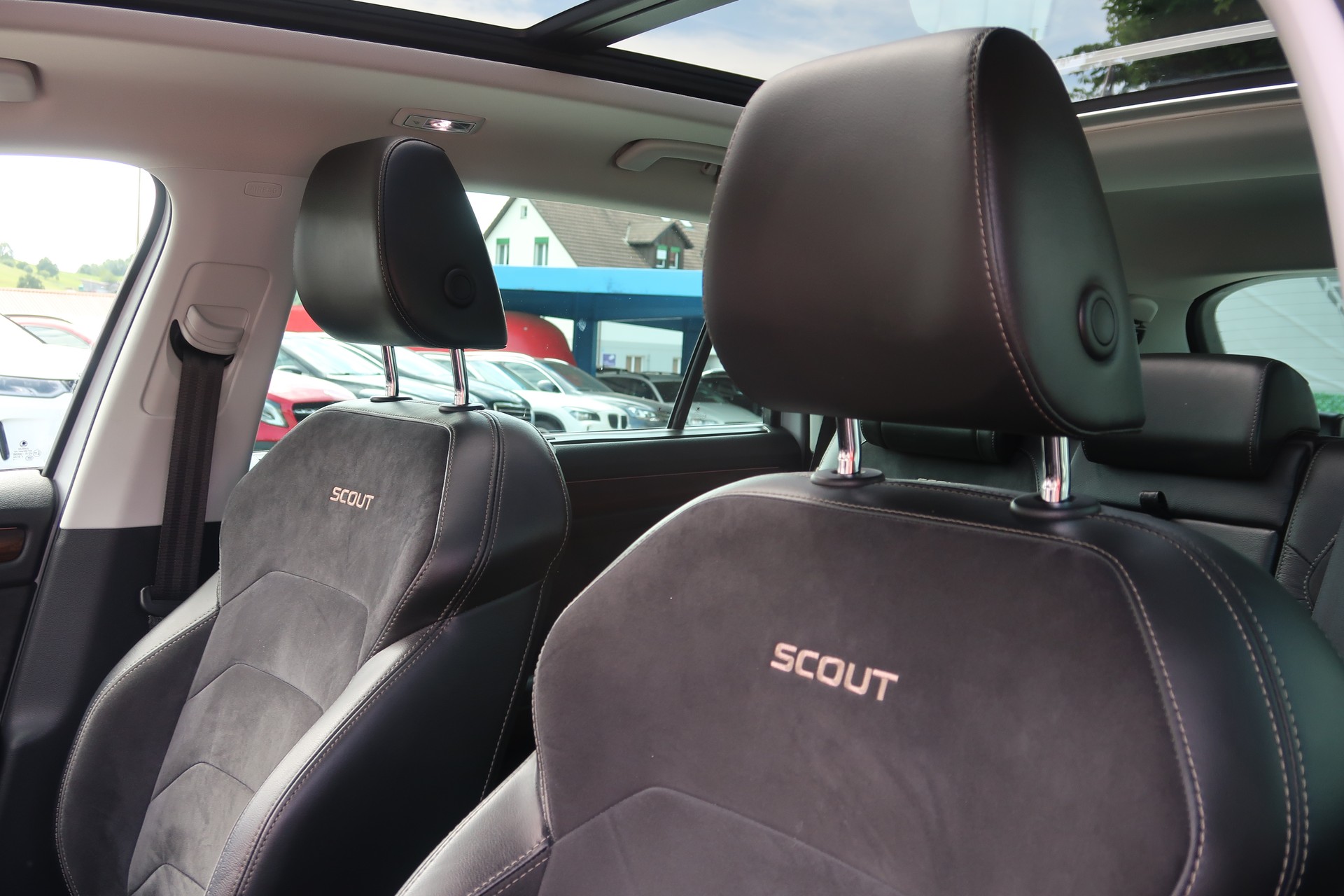 SKODA Kodiaq 2.0 TSI Scout DSG 4x4-image-9