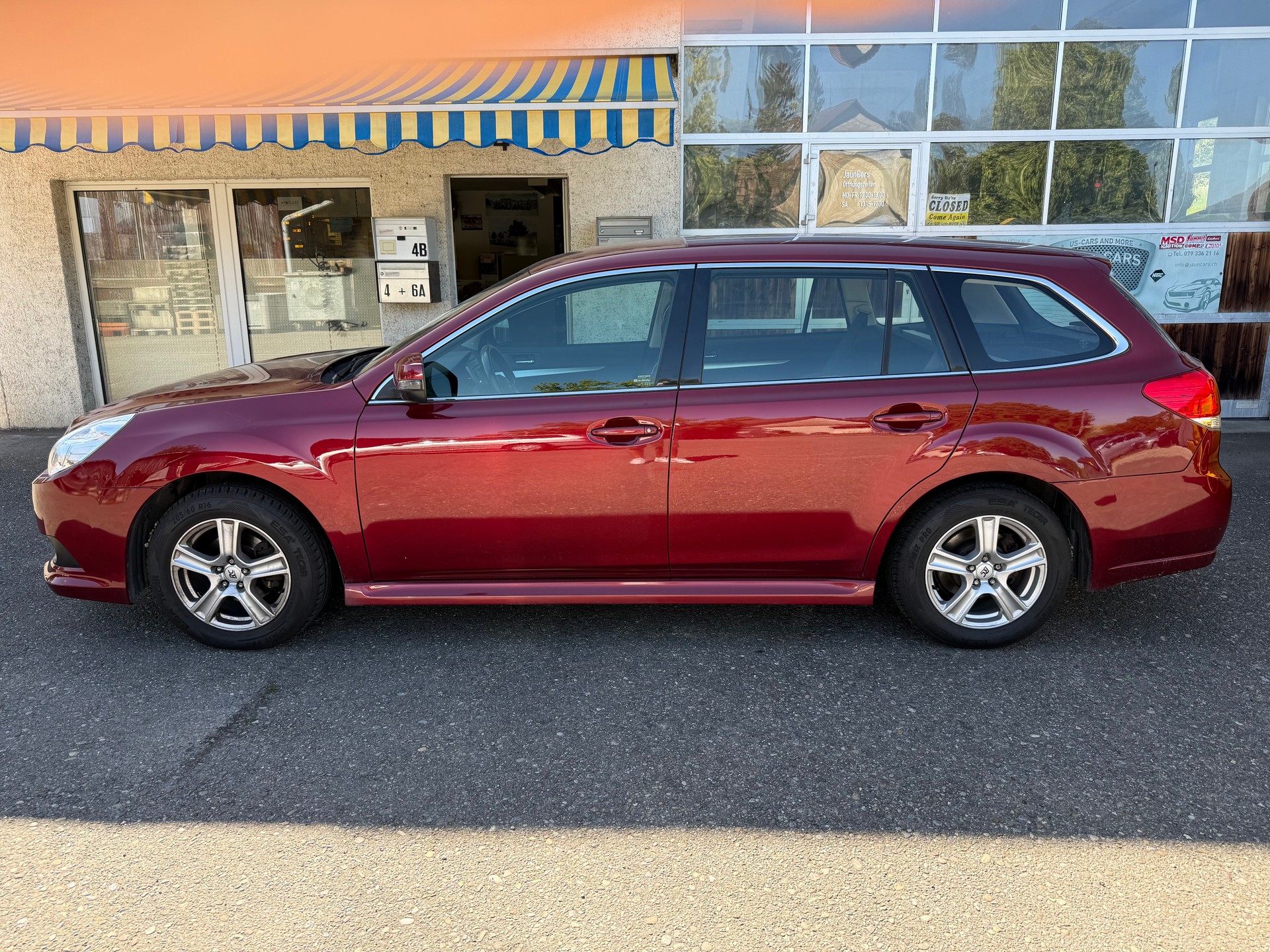 SUBARU Legacy 2.0i Limited AWD-image-6
