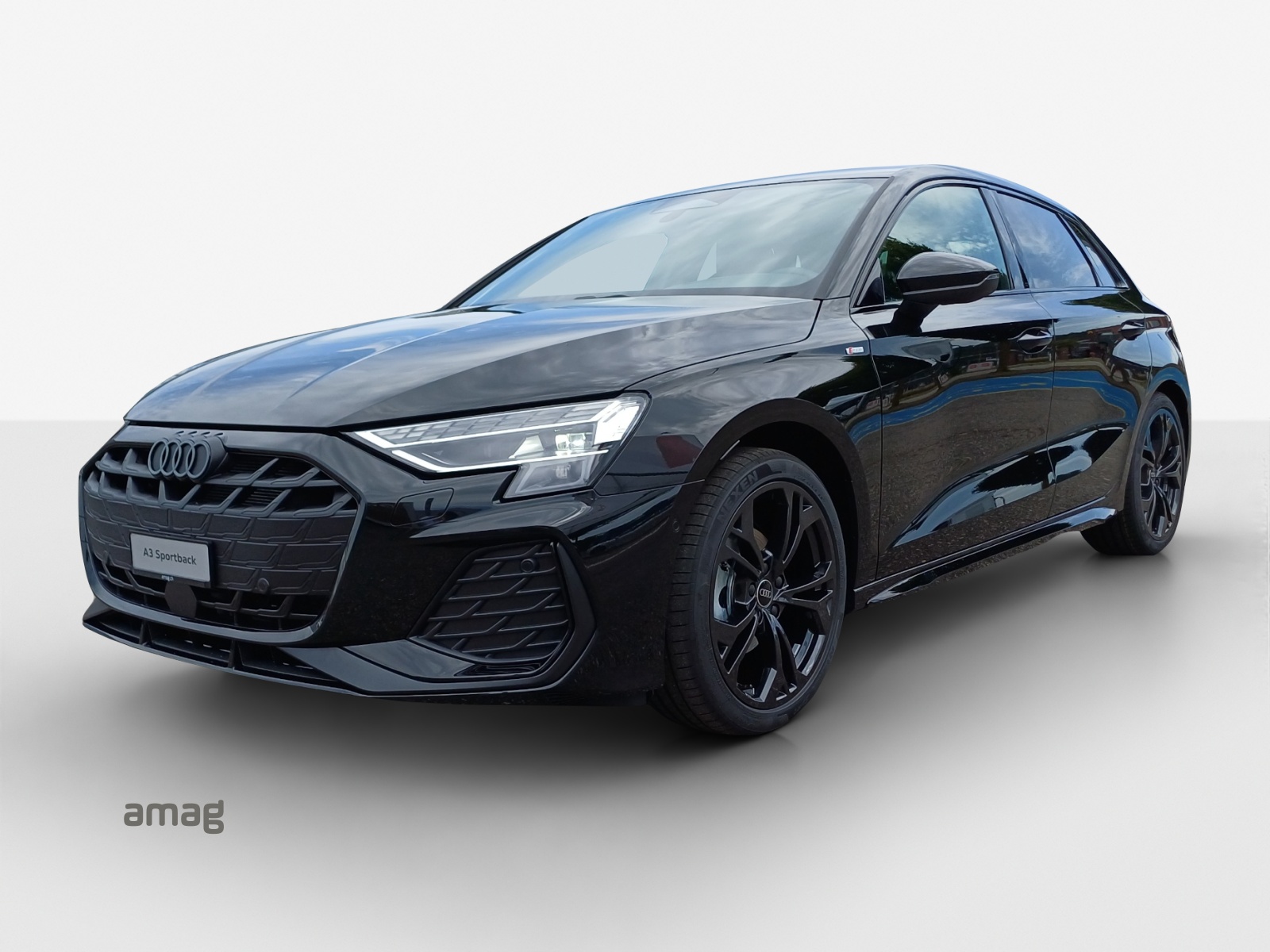 AUDI A3 Sportback TFSI 110 kW S line Attraction S tronic-image-0