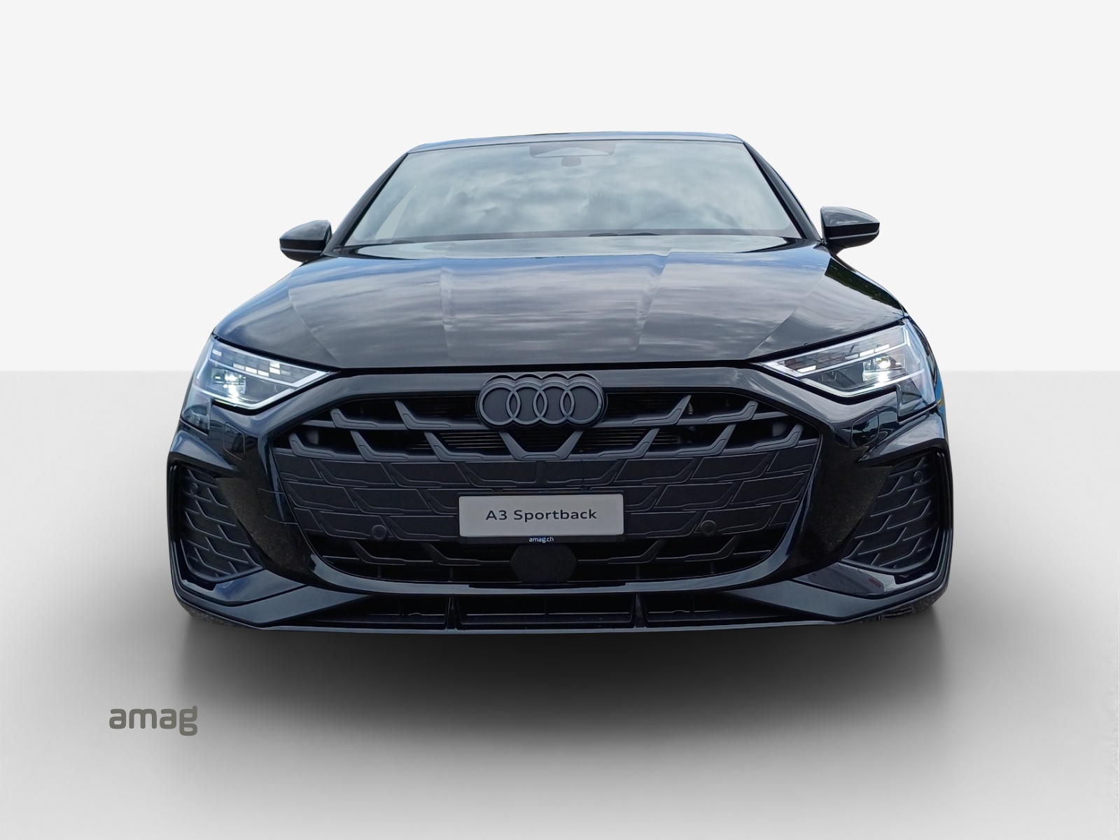 AUDI A3 Sportback TFSI 110 kW S line Attraction S tronic-image-6