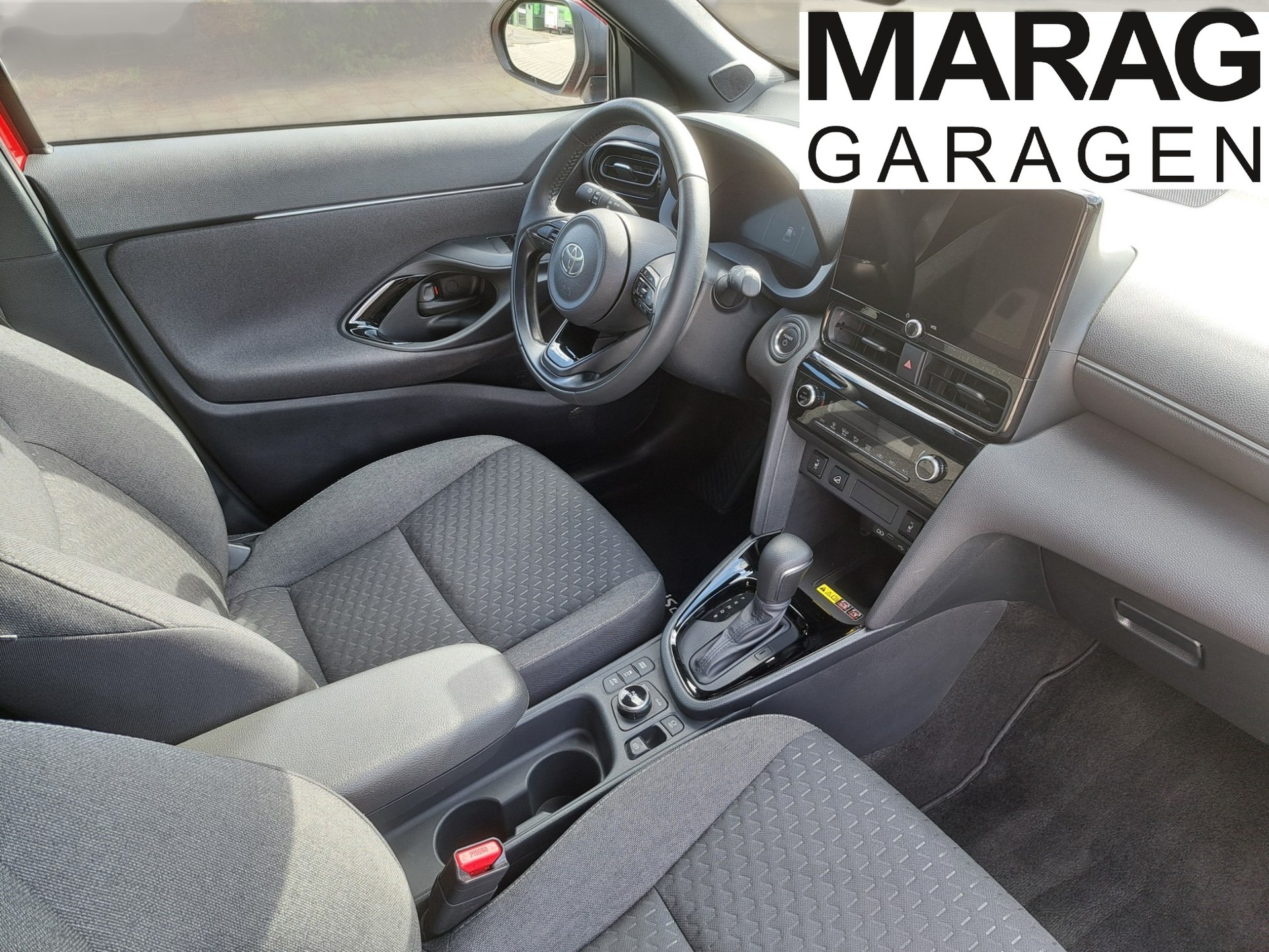 TOYOTA Yaris Cross 1.5 Trend AWDi e-CVT-image-4