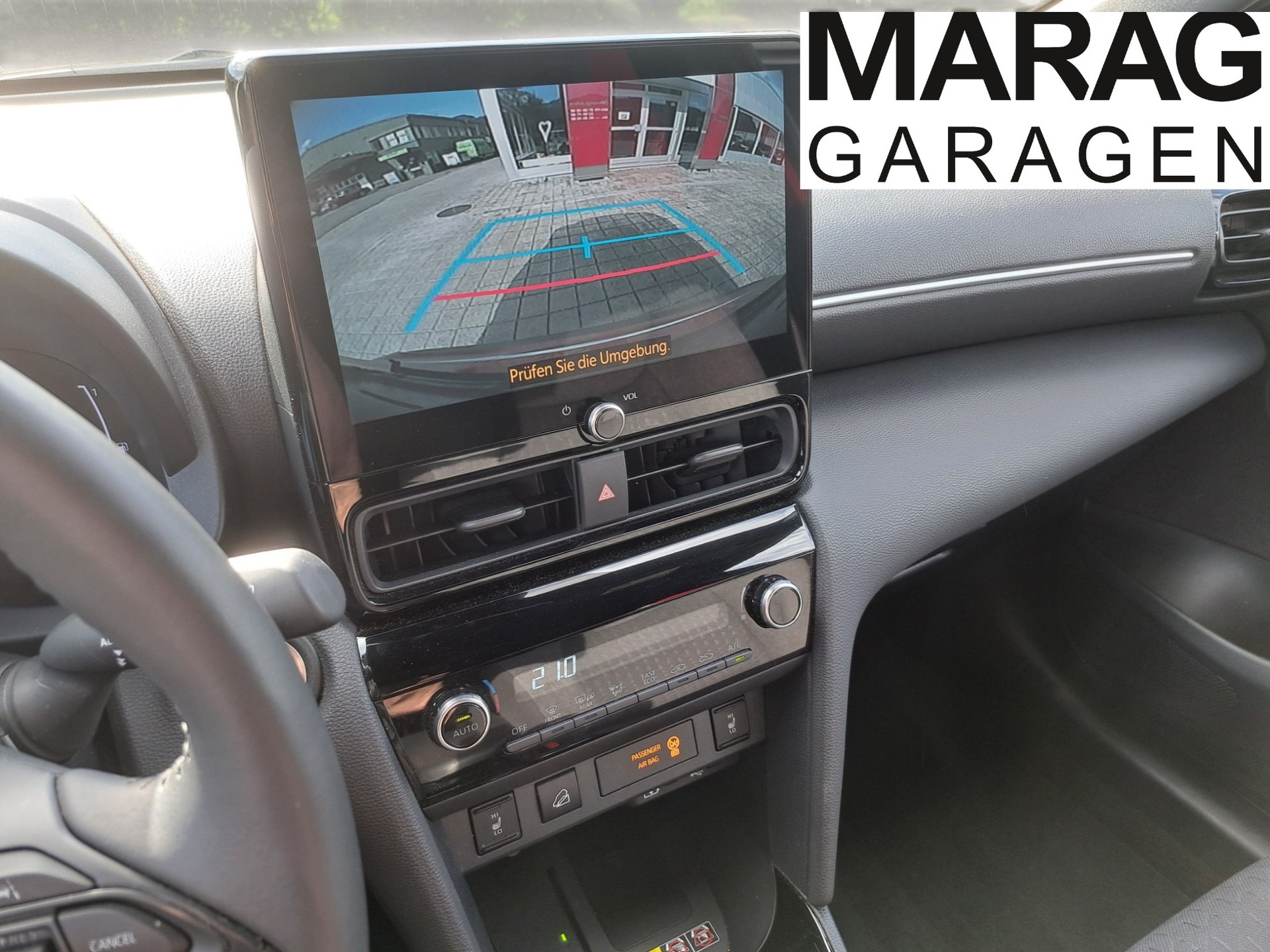TOYOTA Yaris Cross 1.5 Trend AWDi e-CVT-image-11