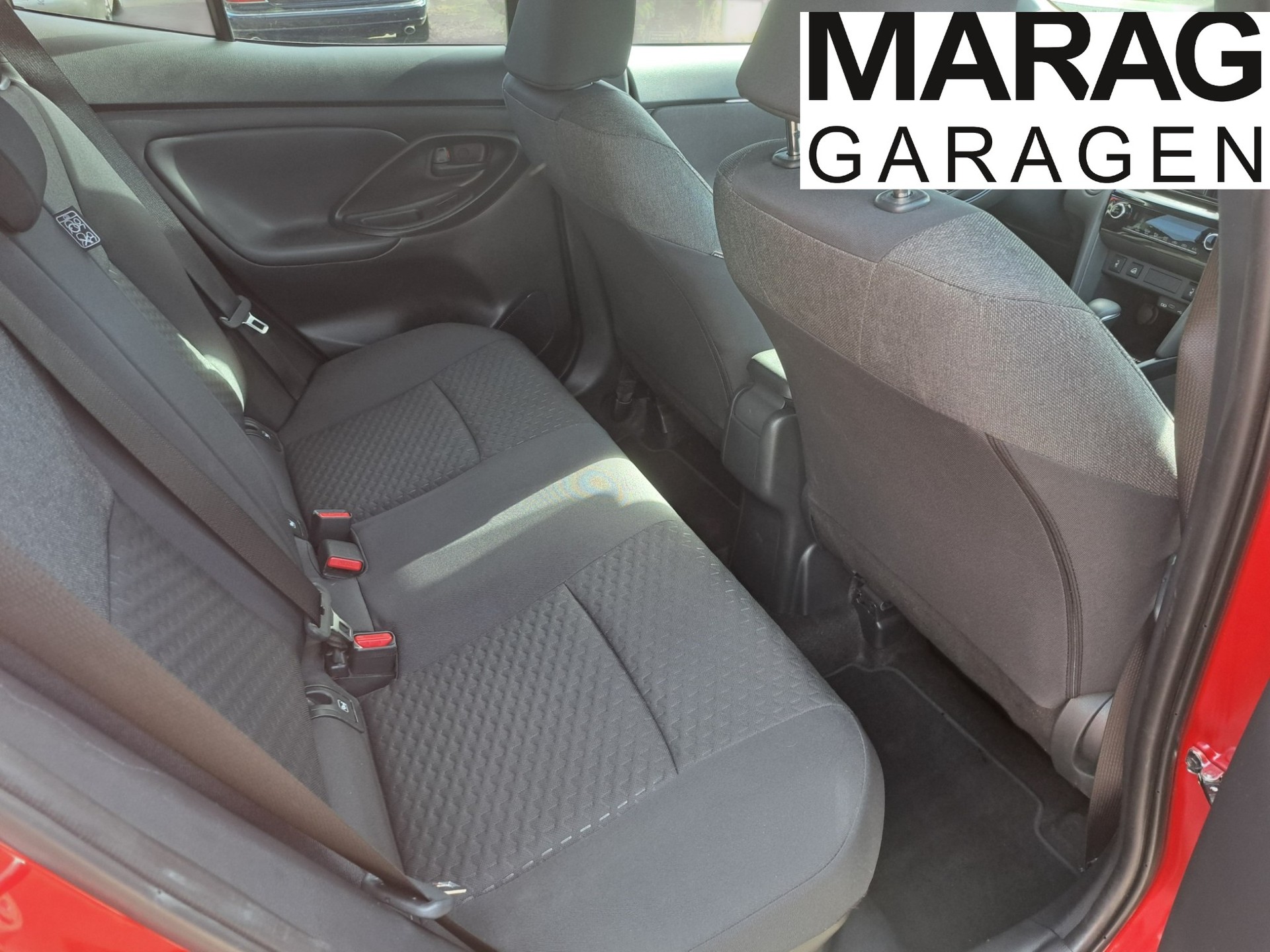 TOYOTA Yaris Cross 1.5 Trend AWDi e-CVT-image-5