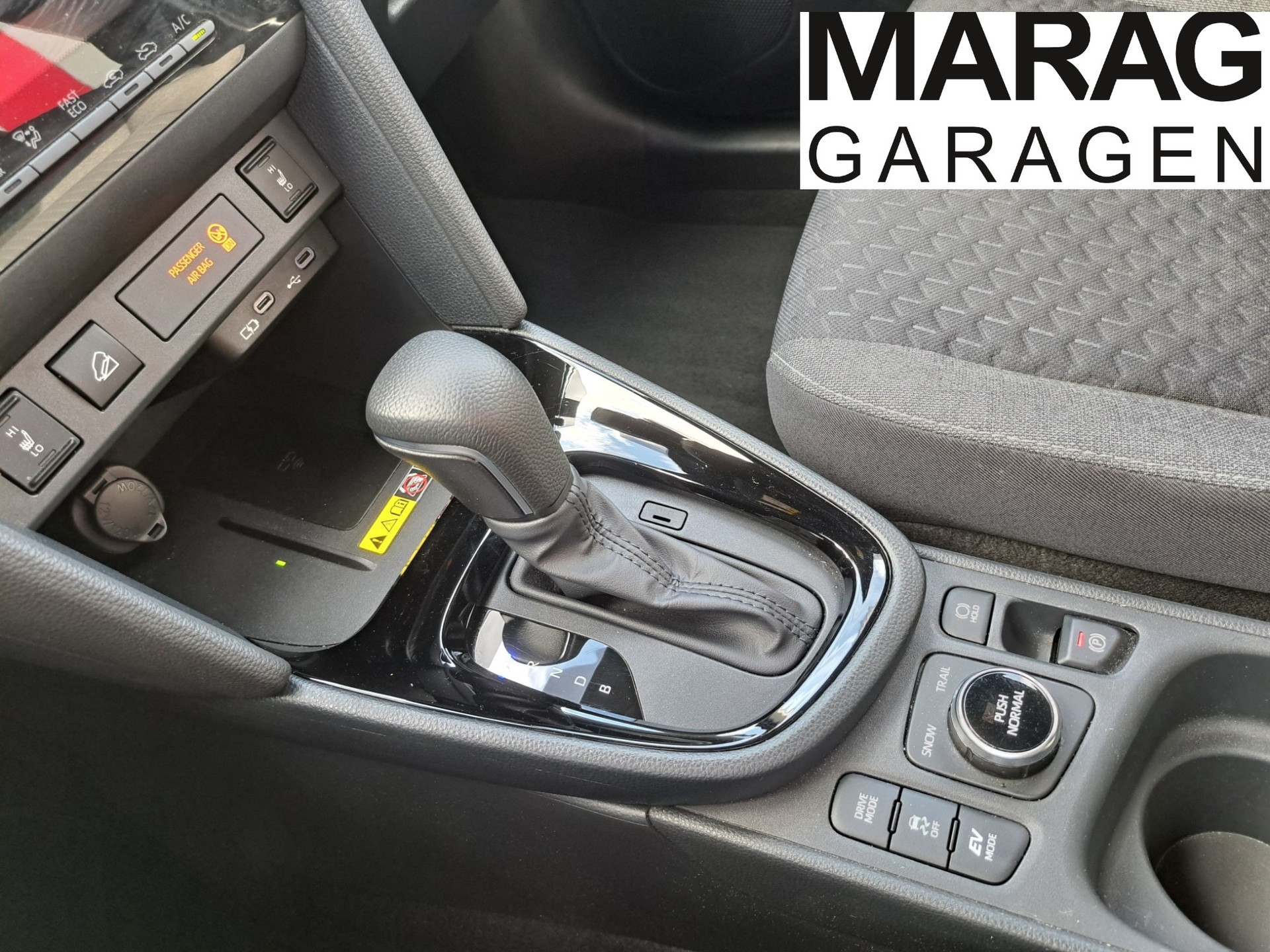TOYOTA Yaris Cross 1.5 Trend AWDi e-CVT-image-12