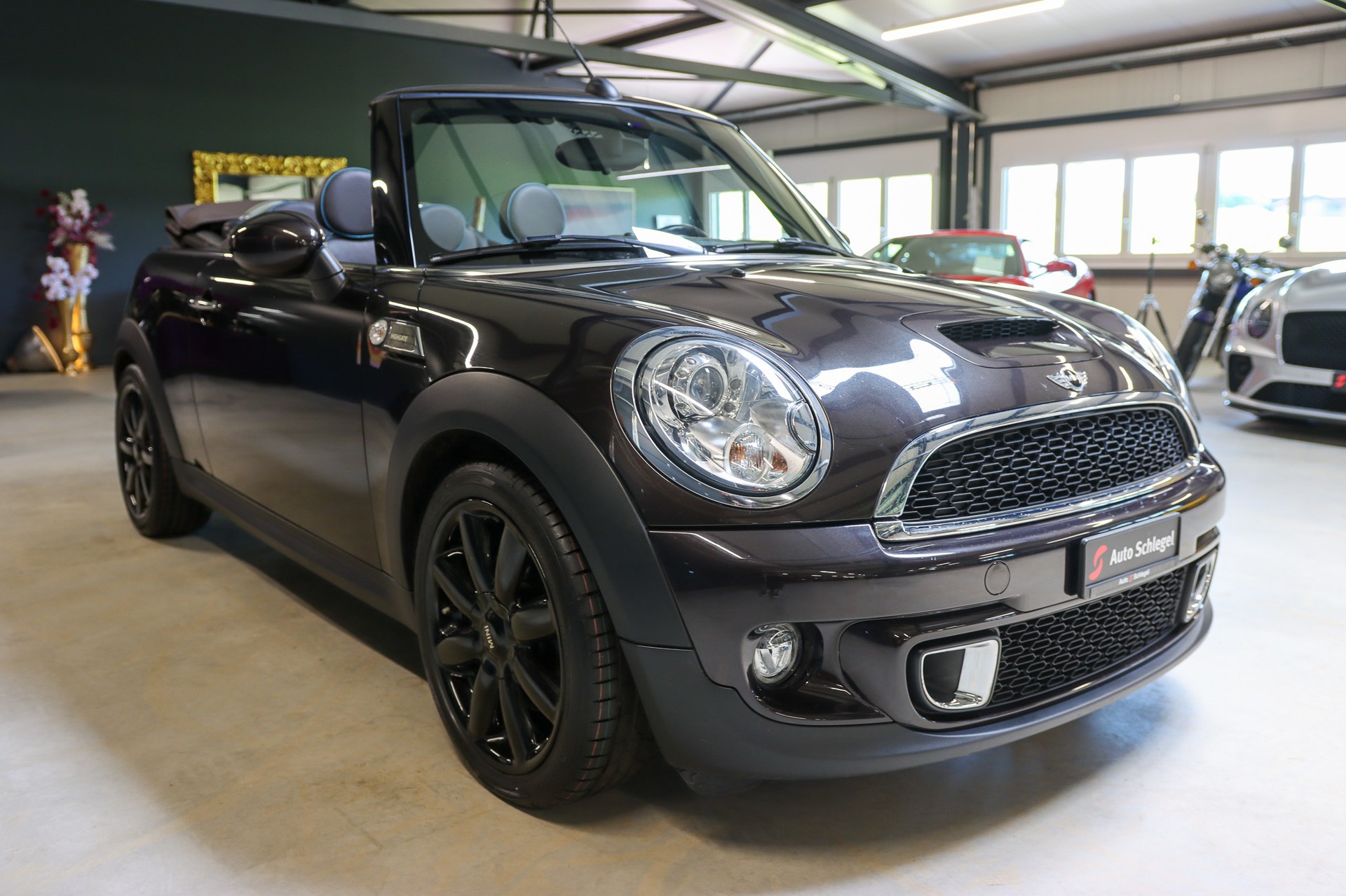 MINI Cooper S Cabriolet-image-10