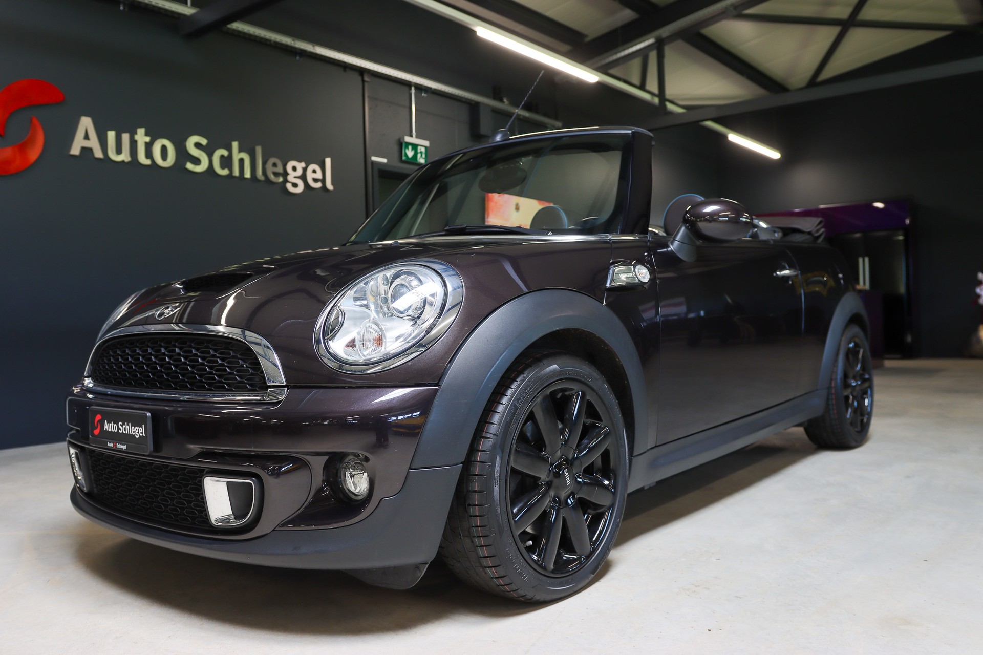 MINI Cooper S Cabriolet-image-8