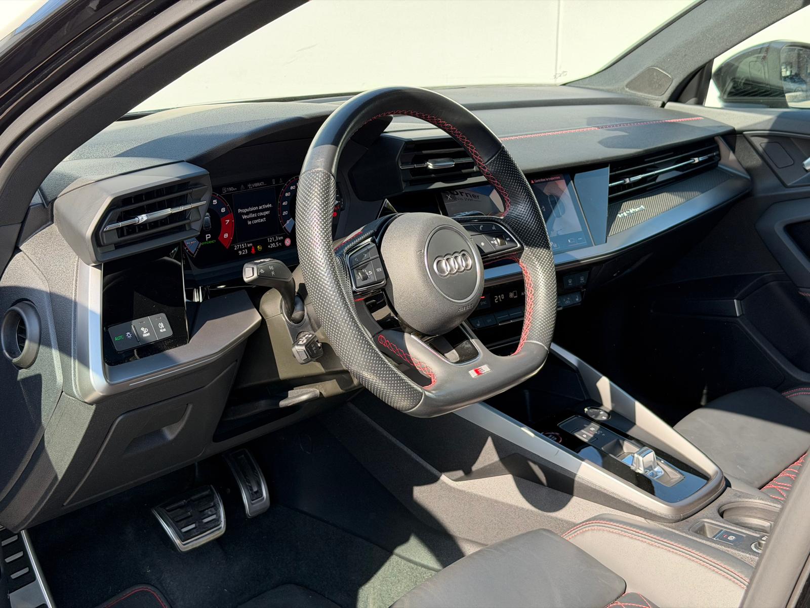 AUDI S3 Sportback 2.0 TFSI quattro S-tronic-image-6