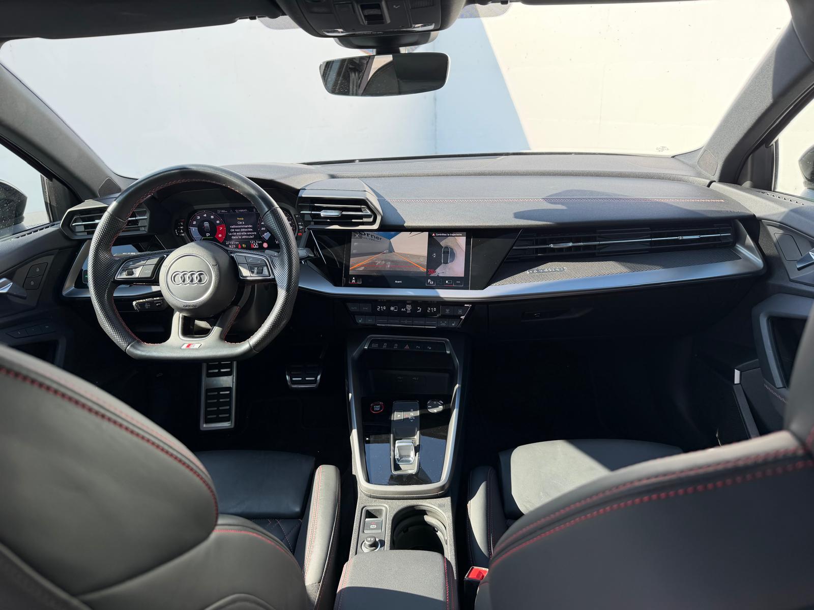 AUDI S3 Sportback 2.0 TFSI quattro S-tronic-image-9
