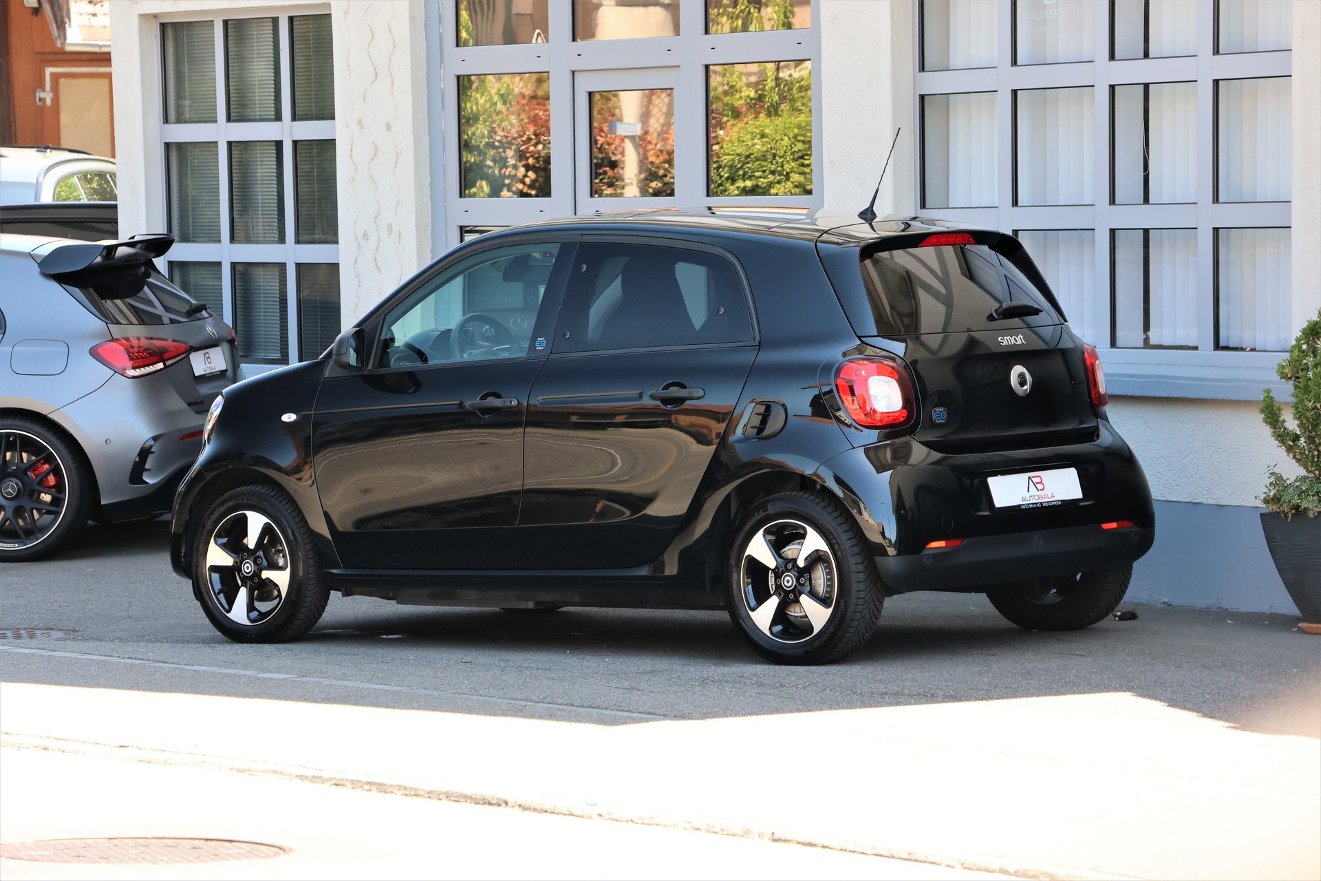 SMART forfour EQ passion (CH)-image-4