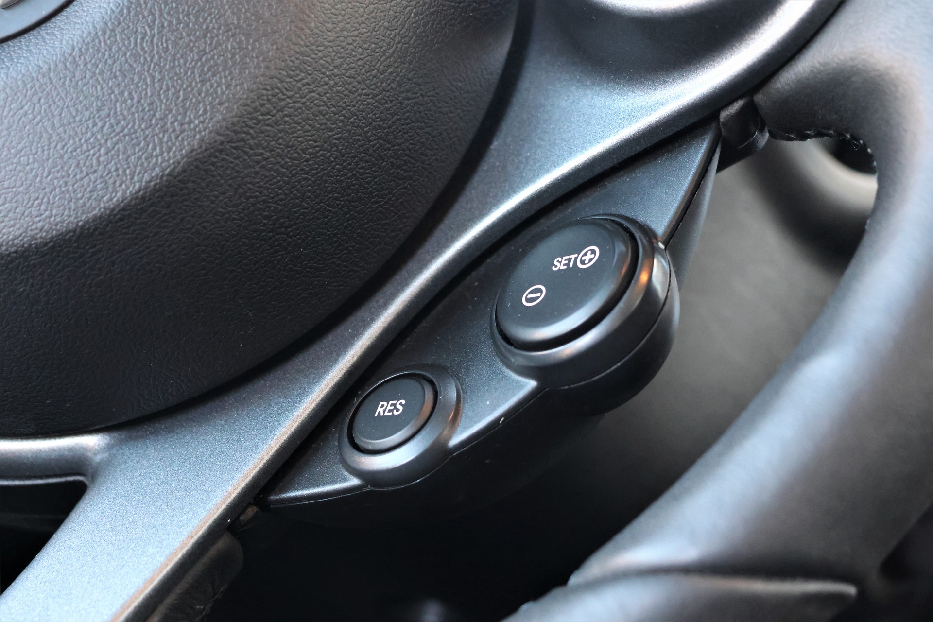 SMART forfour EQ passion (CH)-image-16