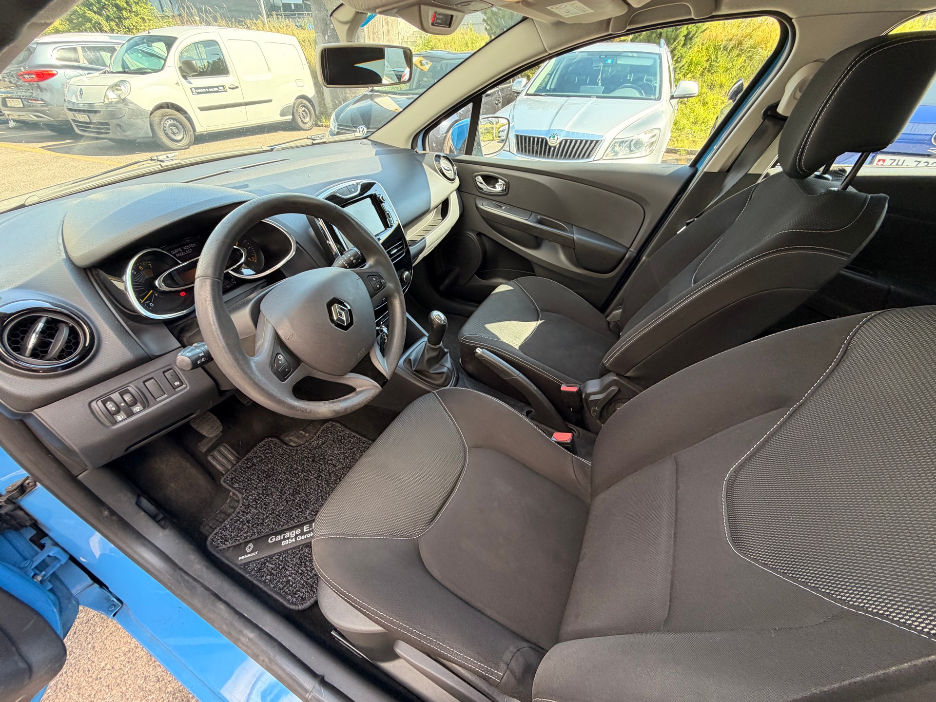 RENAULT Clio Grandtour 0.9 12V Expression-image-6