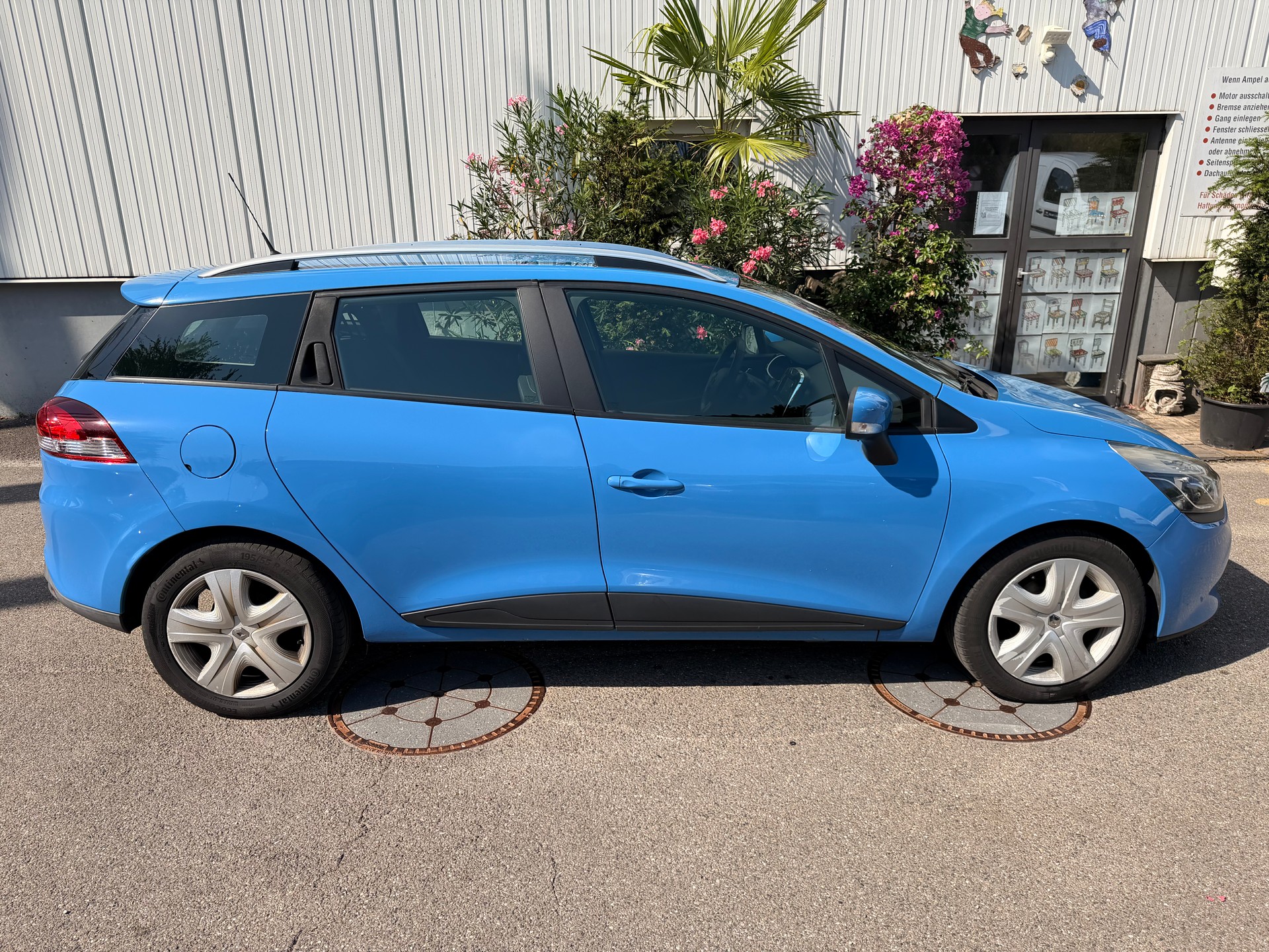 RENAULT Clio Grandtour 0.9 12V Expression-image-2