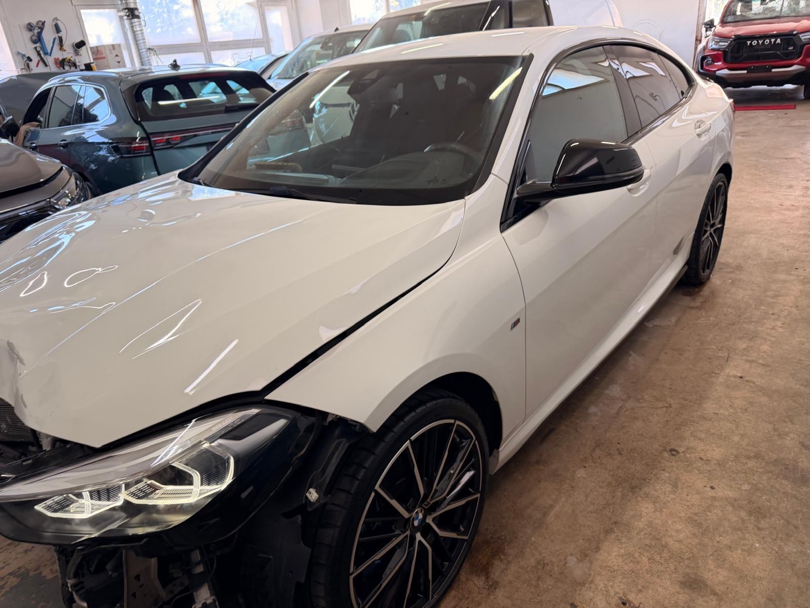 BMW M235i Gran Coupé xDrive Steptronic-image-1
