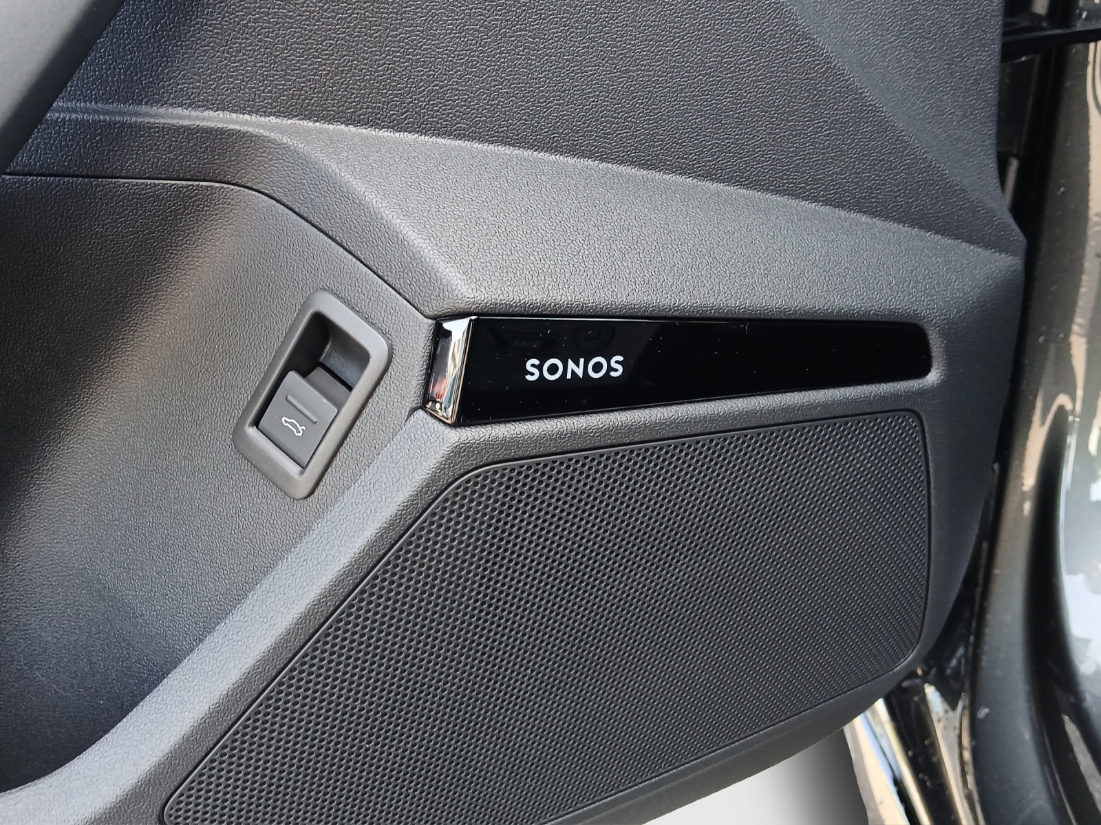 AUDI A3 Sportback 35 TFSI S line Attraction S-tronic-image-15
