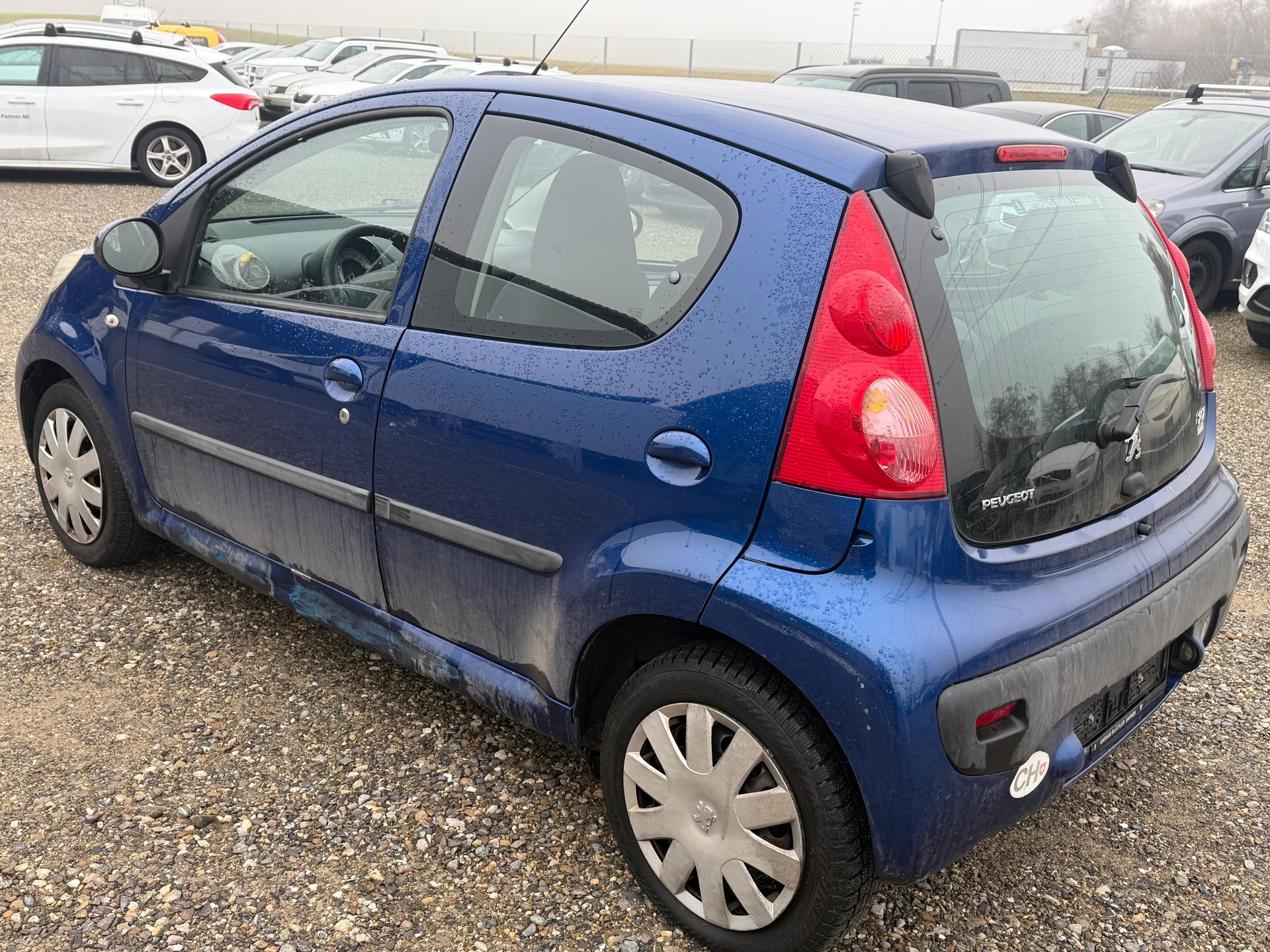 PEUGEOT 107 1.0-image-11