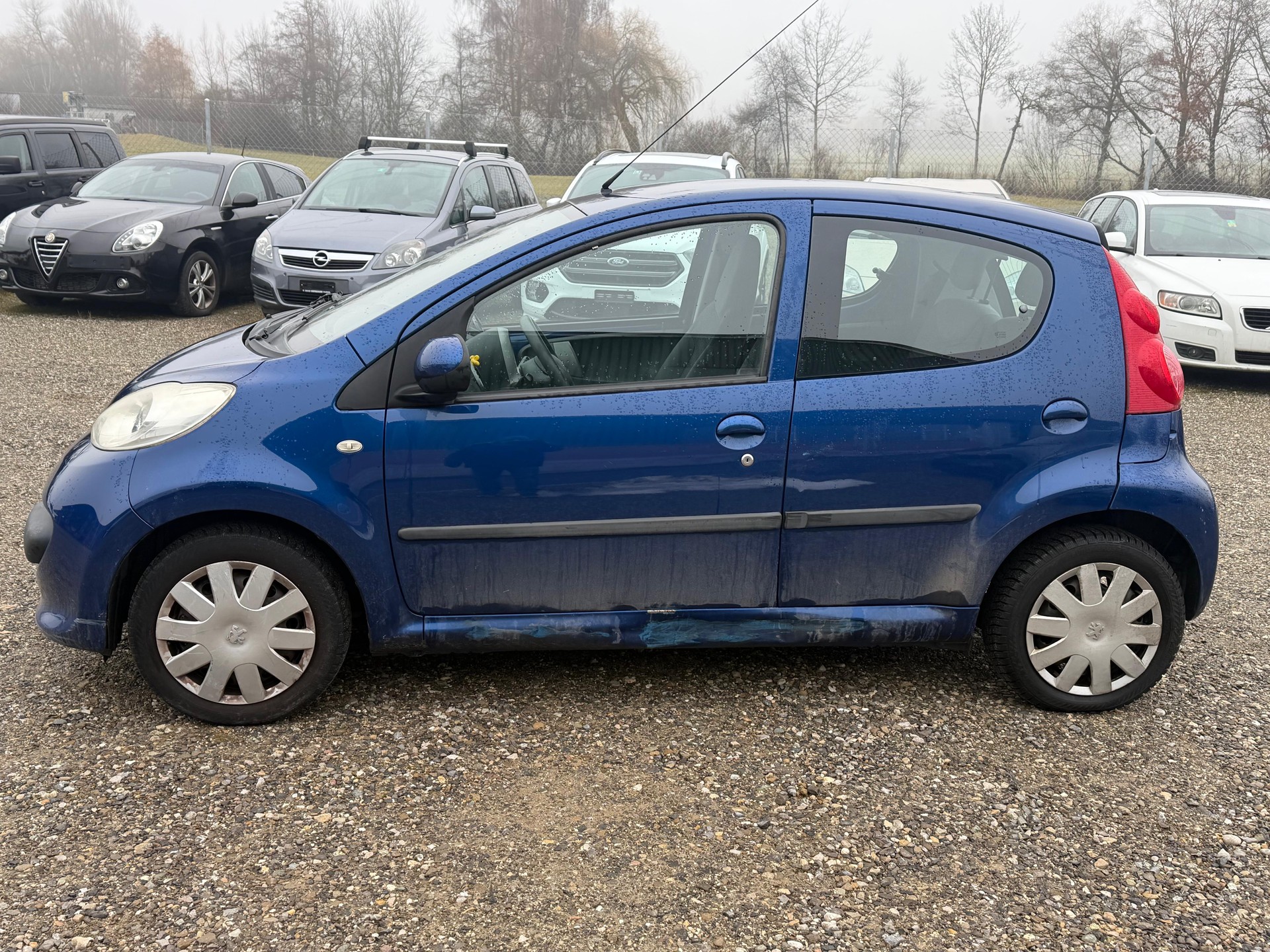 PEUGEOT 107 1.0-image-8